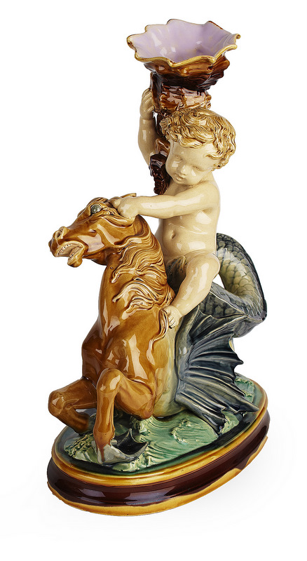 ENGLISH MAJOLICA CENTREPIECE