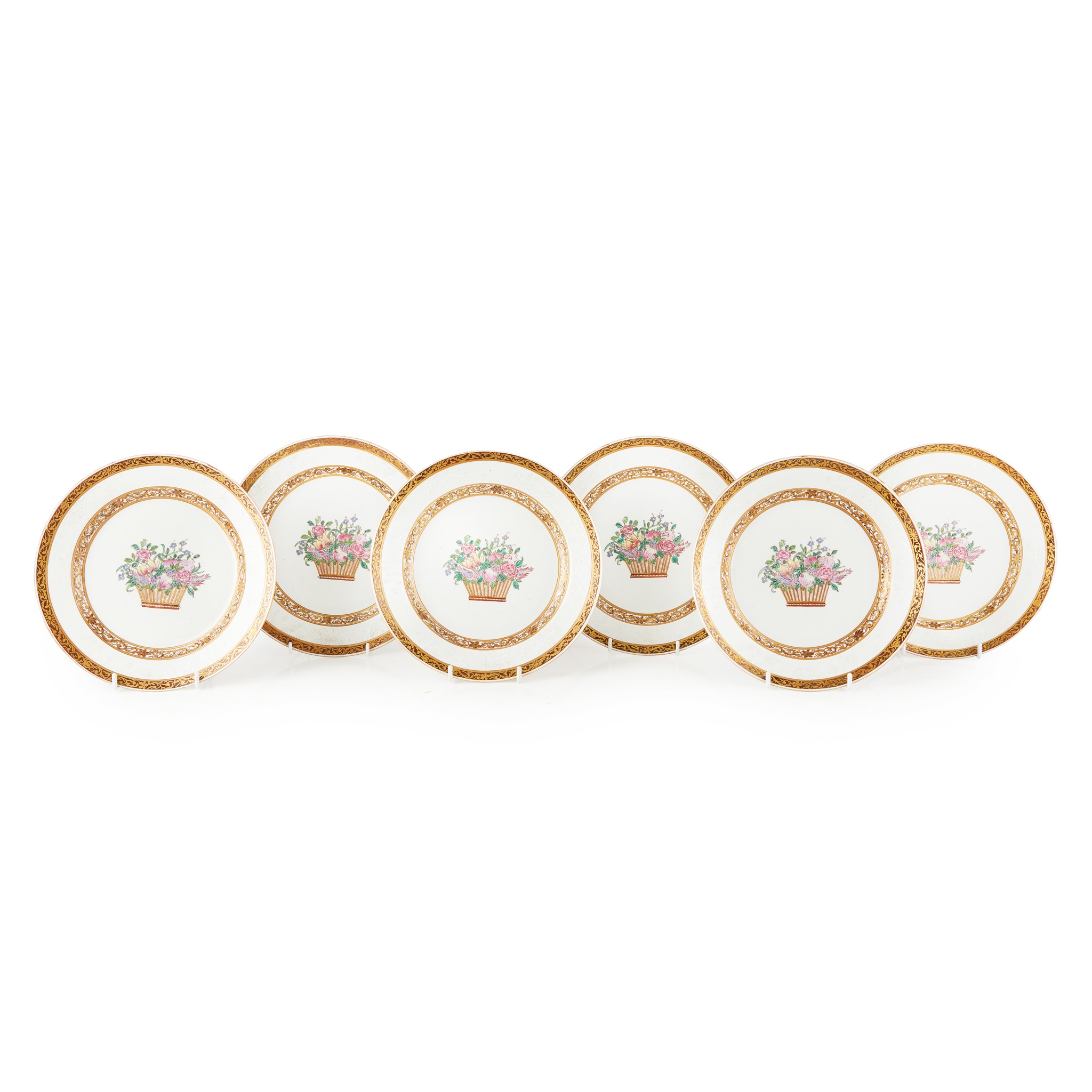 GROUP OF SIX FAMILLE ROSE BIANCO-SOPRA-BIANCO PLATES