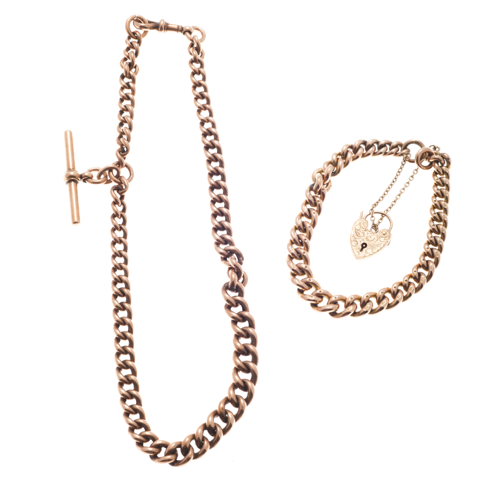 A gentleman's 9ct gold albert