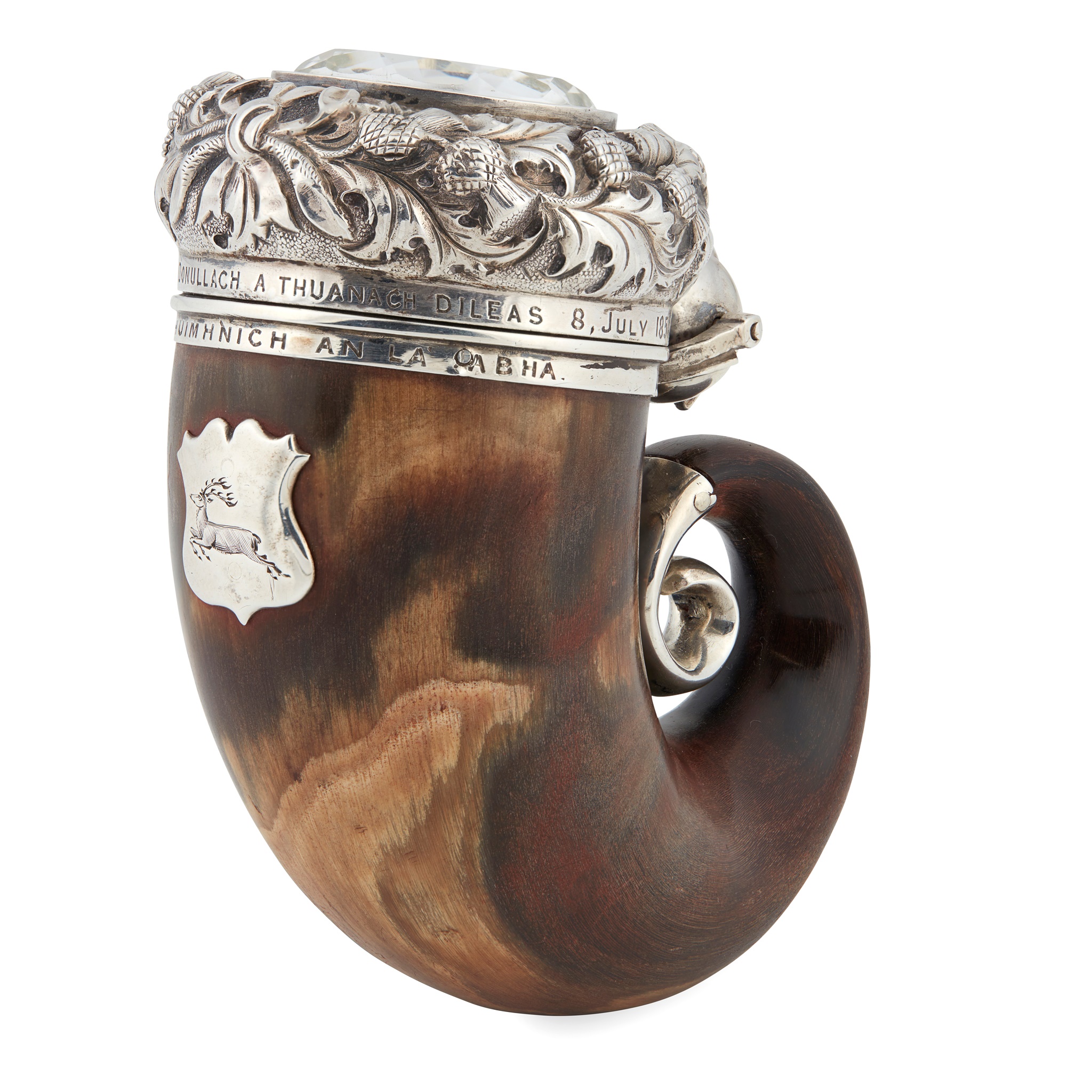 AN EARLY VICTORIAN SNUFF MULL