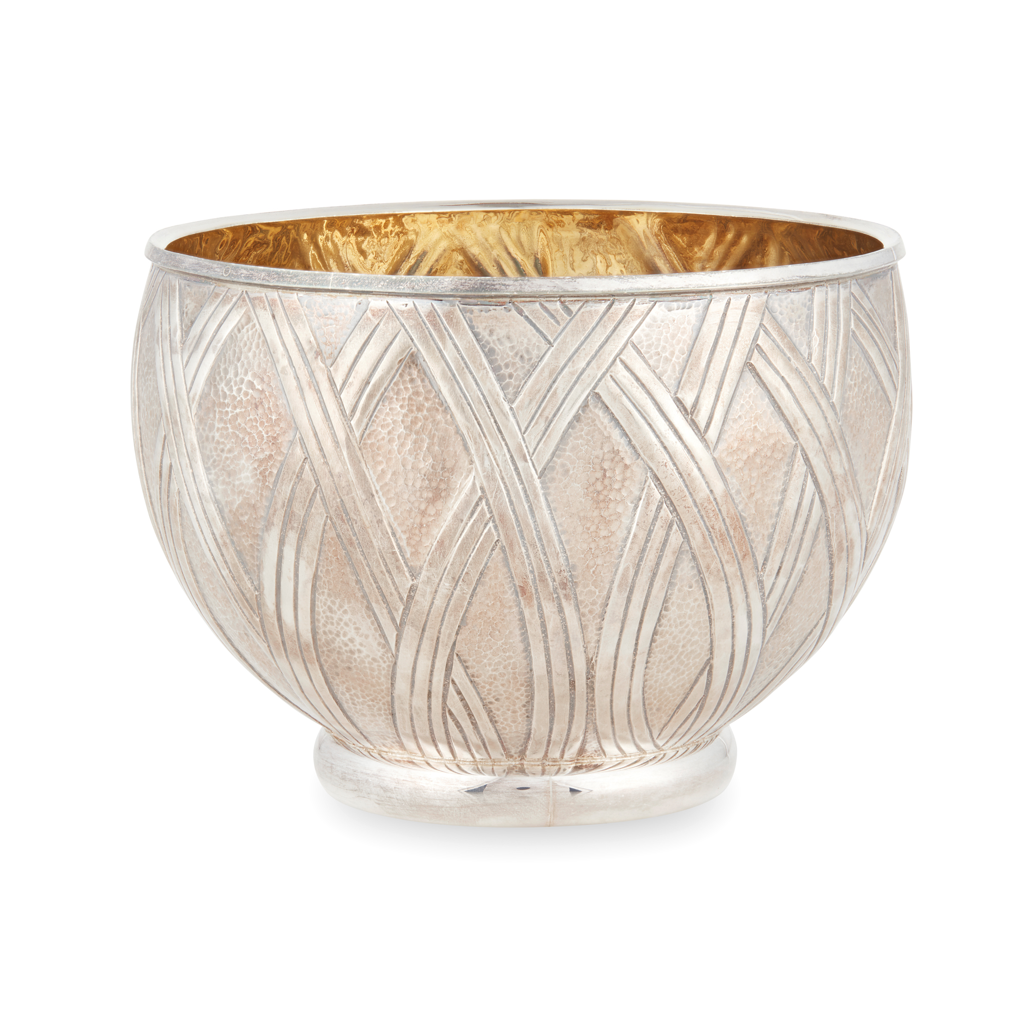A CONTEMPORARY MODERN BRITANNIA STANDARD BOWL - REED COLLECTION
