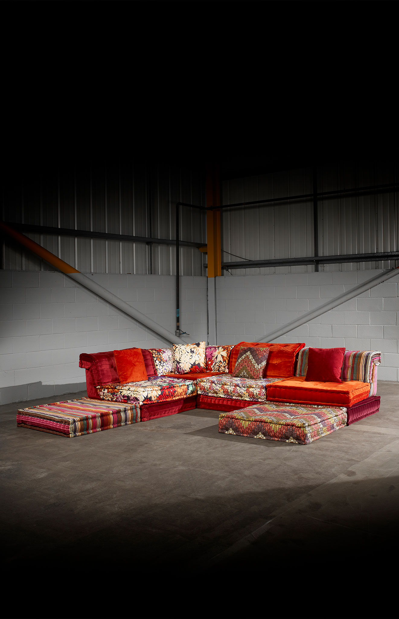 HANS HOPFER (GERMAN 1931-2009) FOR ROCHE BOBOIS