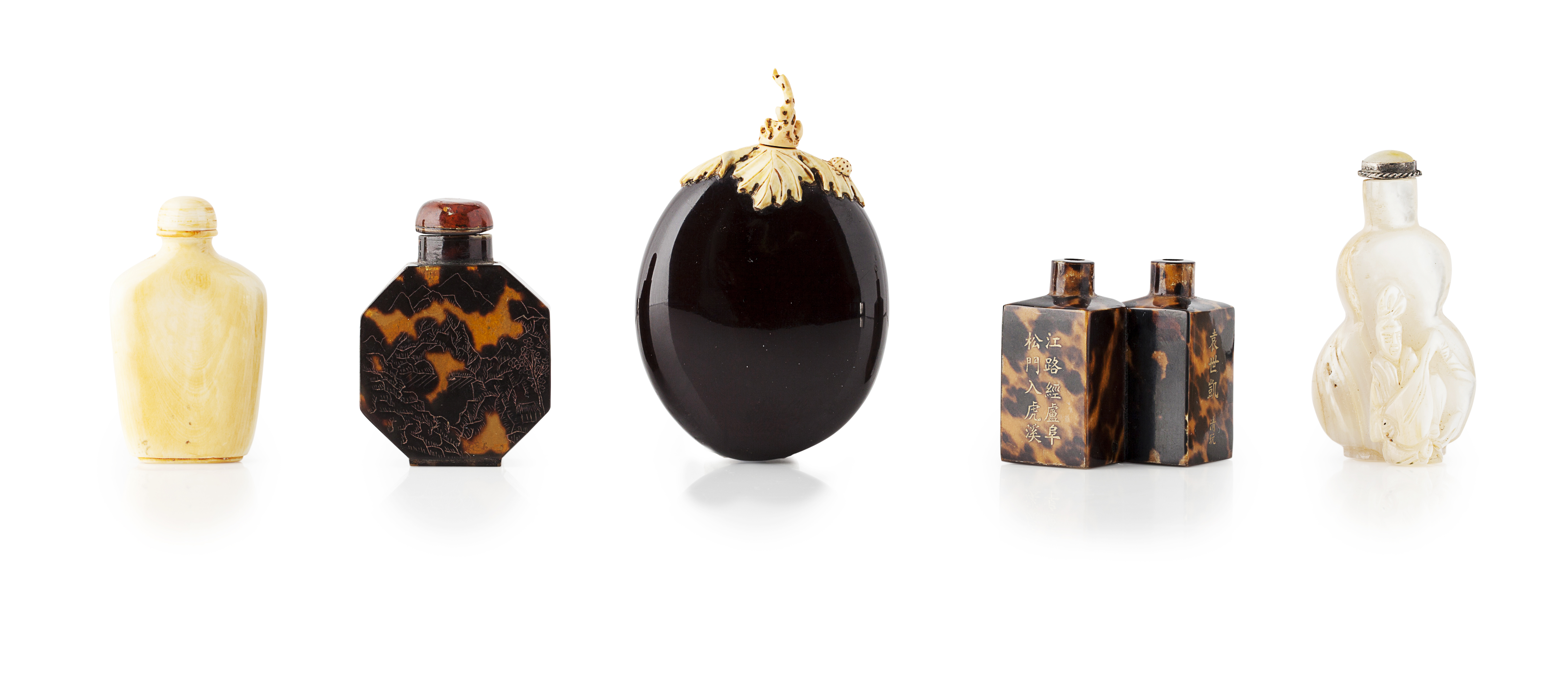 FIVE ORGANIC SNUFF BOTTLES