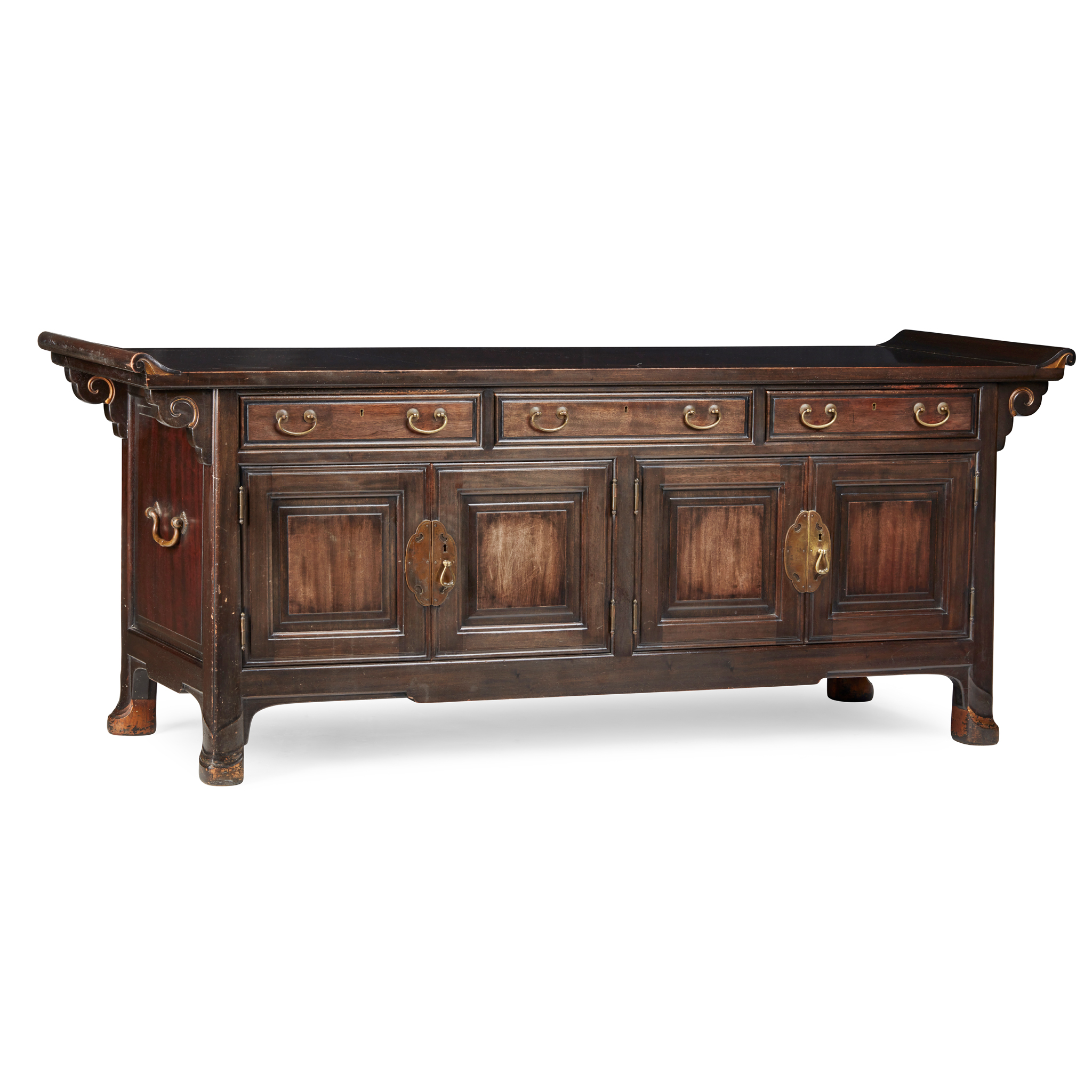 MAHOGANY PARCEL-GILT CHINESE MING STYLE ALTAR CABINET, ATTRIBUTED TO WHYTOCK & REID