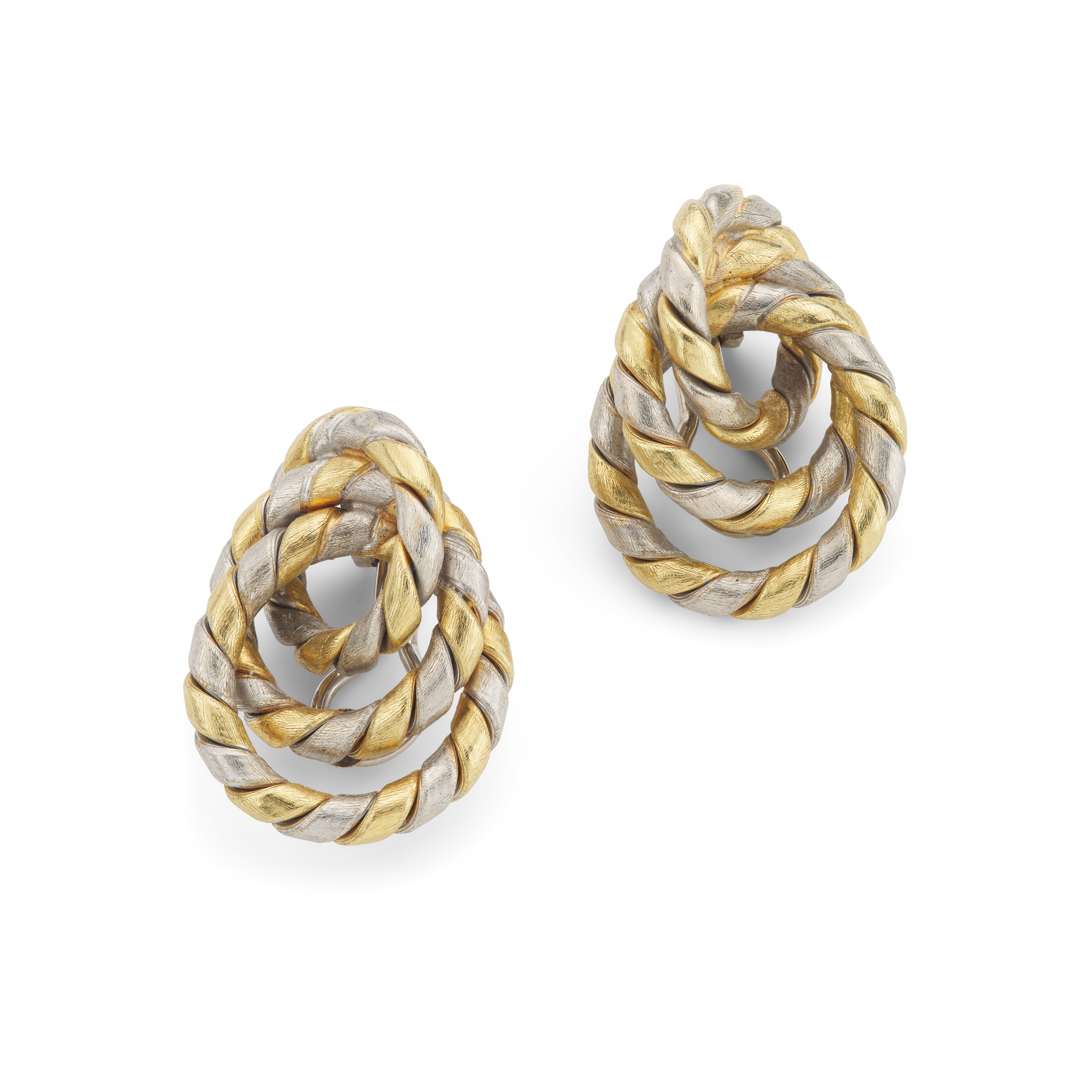 A pair of looping earclips