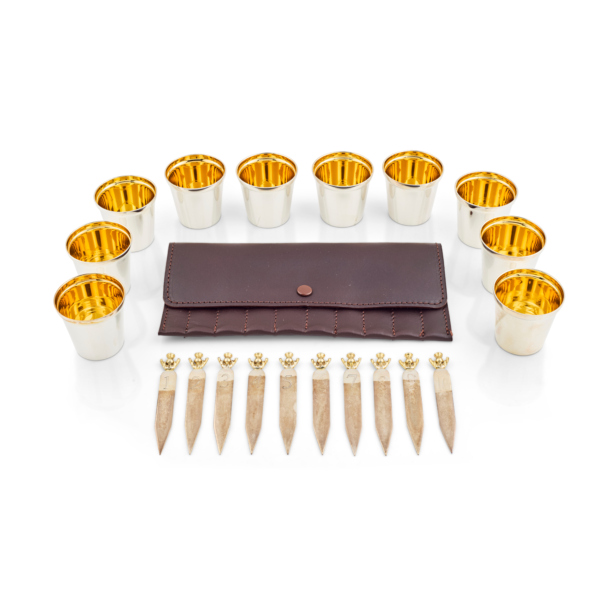 SET OF TEN CONTEMPORARY SILVER TOT CUPS AND CASED PEG MARKERS