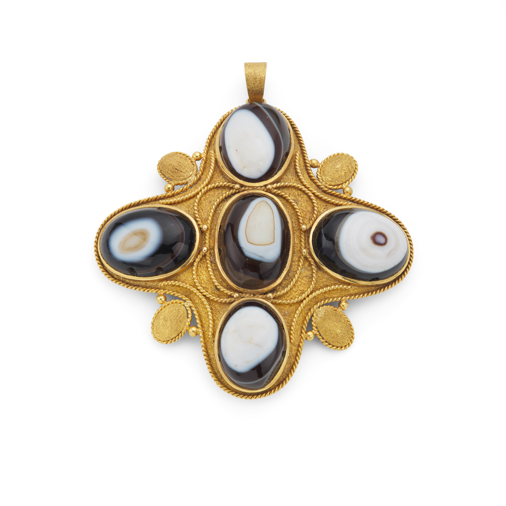 An agate pendant