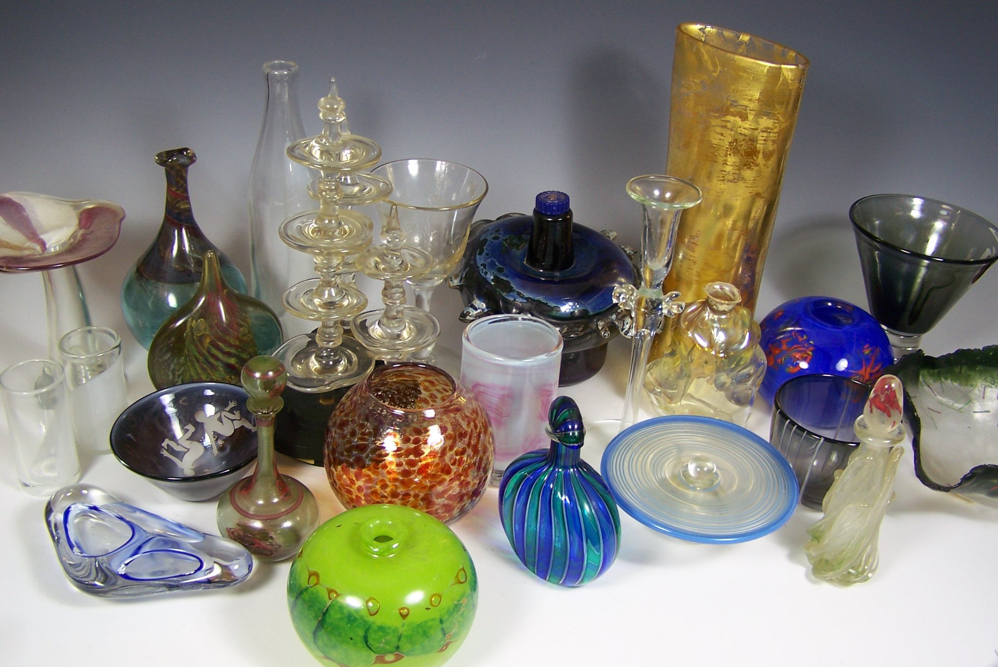 A collection of contemporary Art Glass,