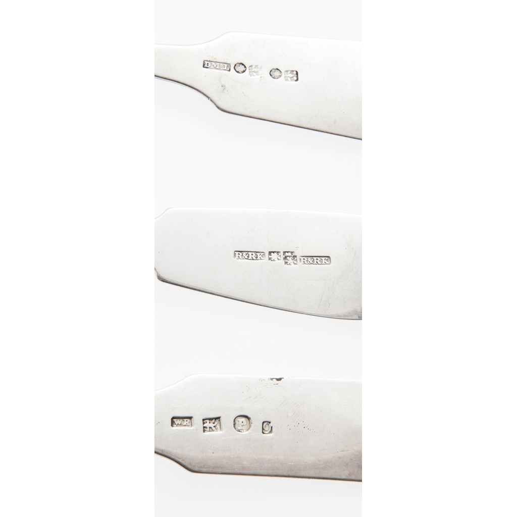 PERTH - A collection of three Scottish provincial tablespoons