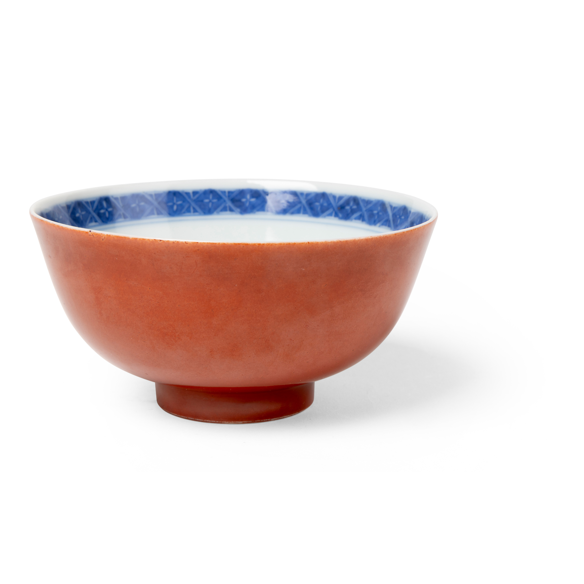 CHINESE CORAL-RED-ENAMELLED UNDERGLAZE BLUE BOWL