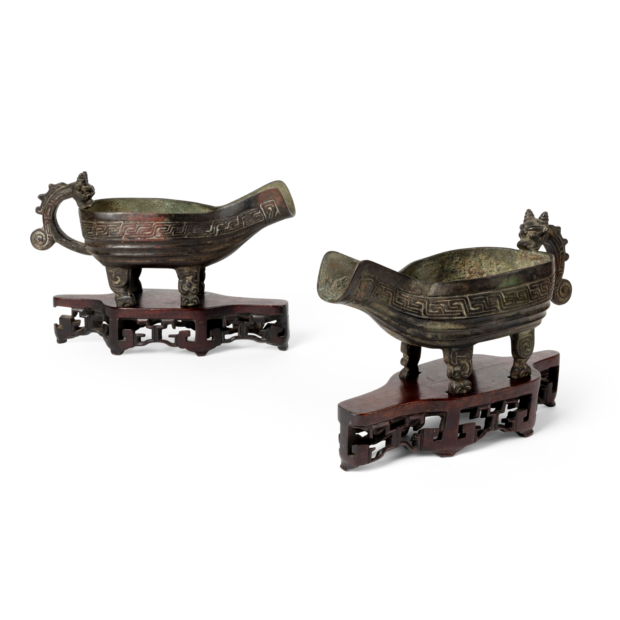 PAIR OF CHINESE ARCHAISTIC RITUAL BRONZE POURING VESSELS, YI