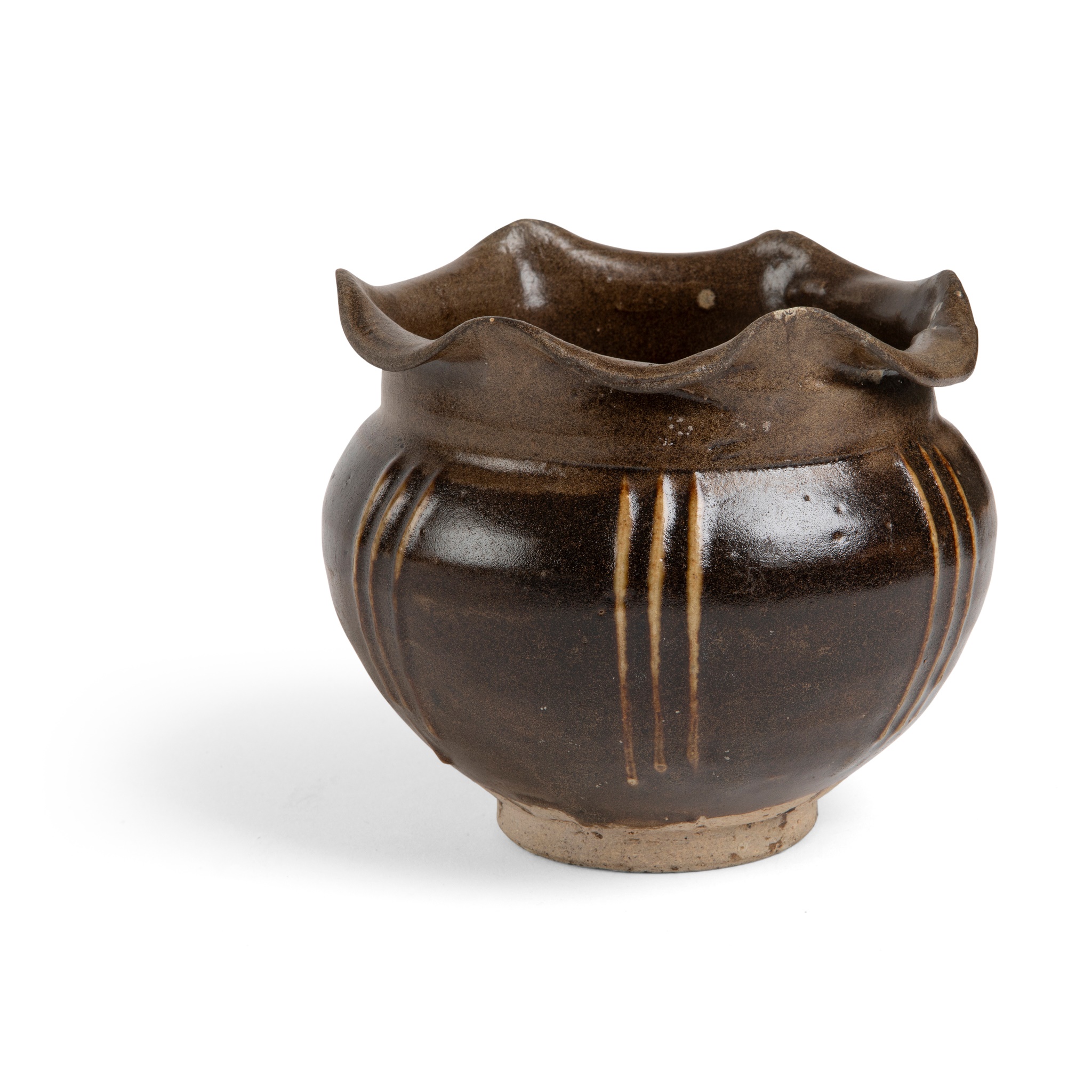 CIZHOU TYPE BROWN-GLAZED FOLIATE RIM JAR