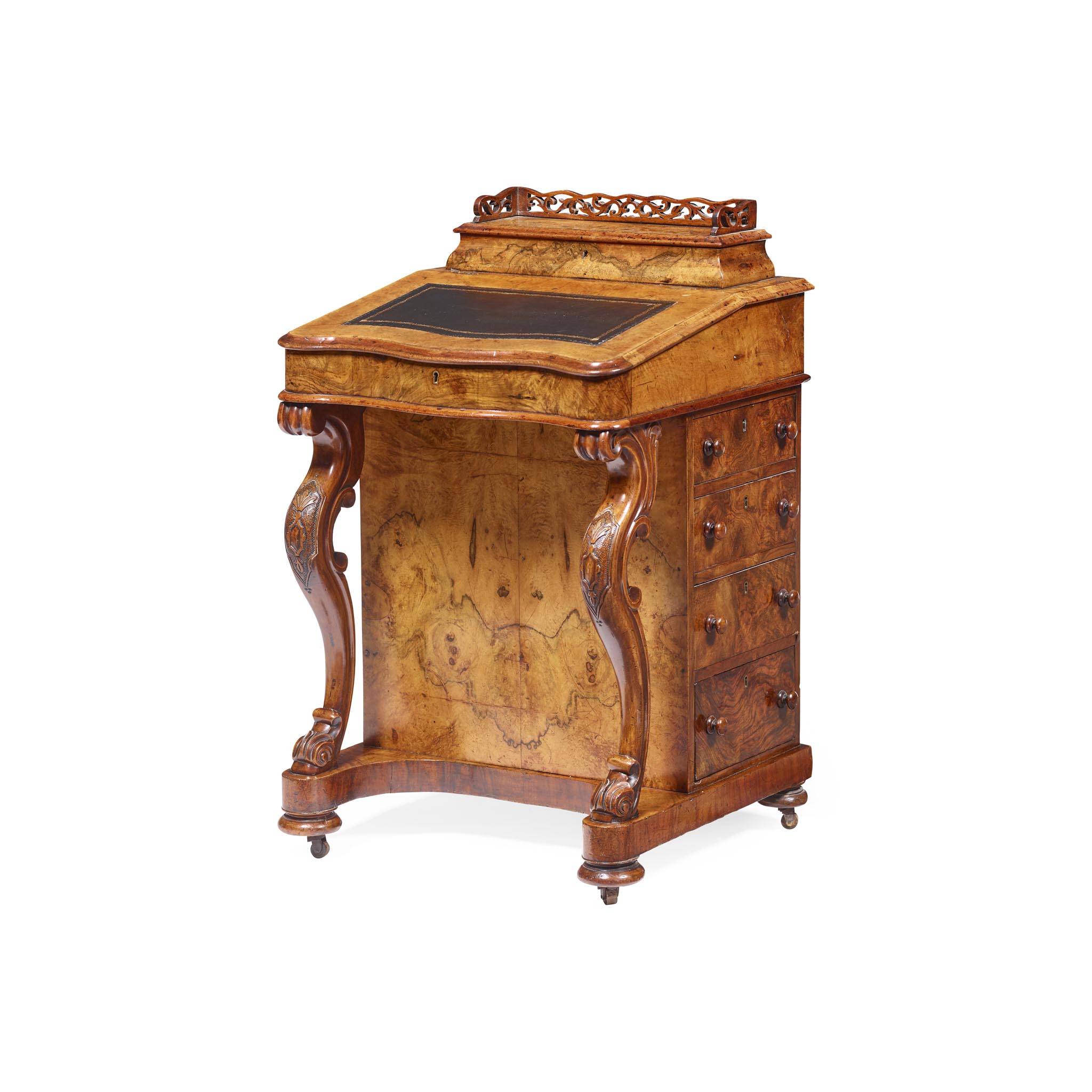 VICTORIAN WALNUT DAVENPORT