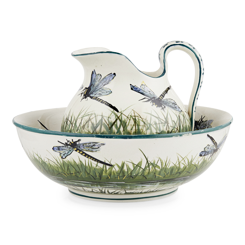 A WEMYSS WARE EWER AND BASIN