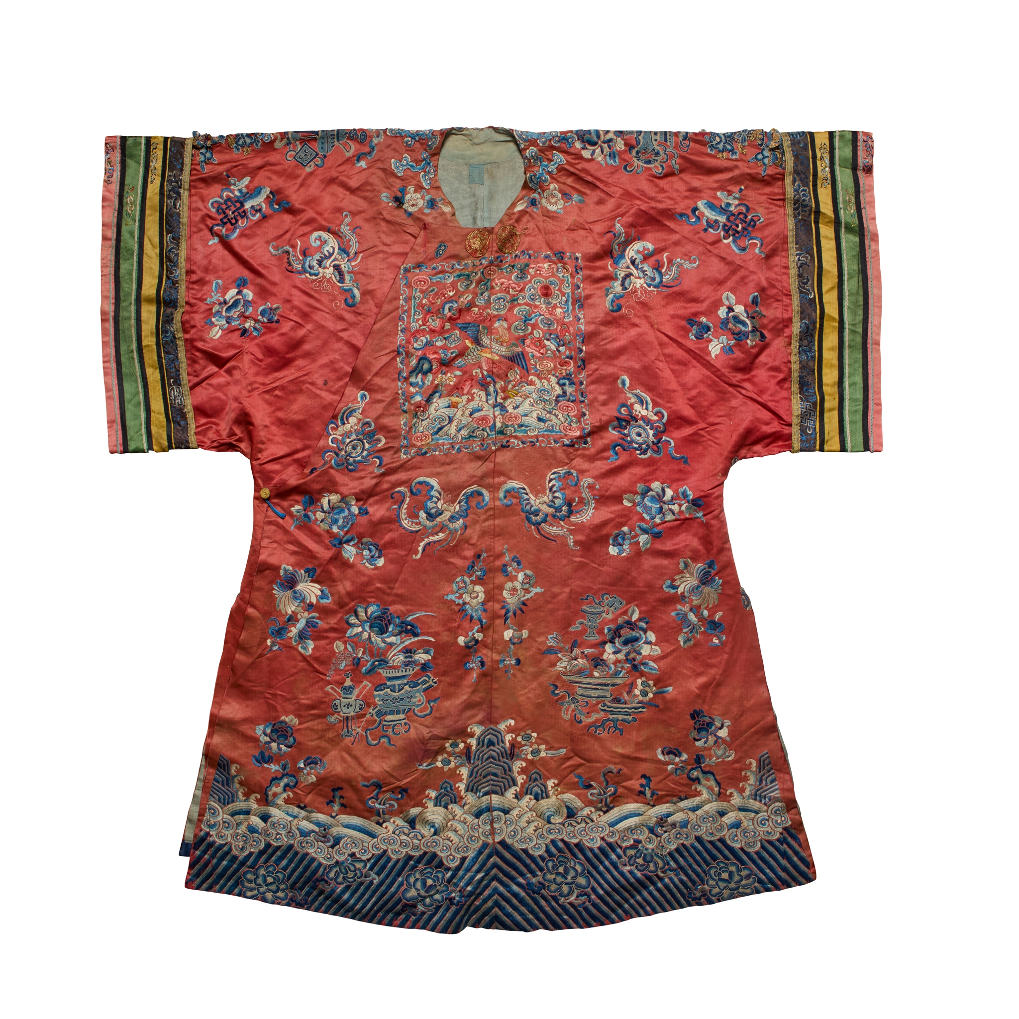 CHINESE RED-GROUND SILK EMBROIDERED REFASHION ROBE