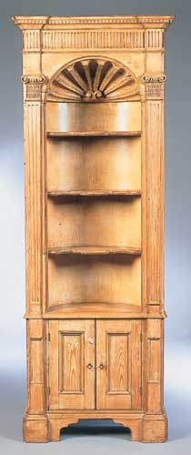 A waxed pine buffet niche