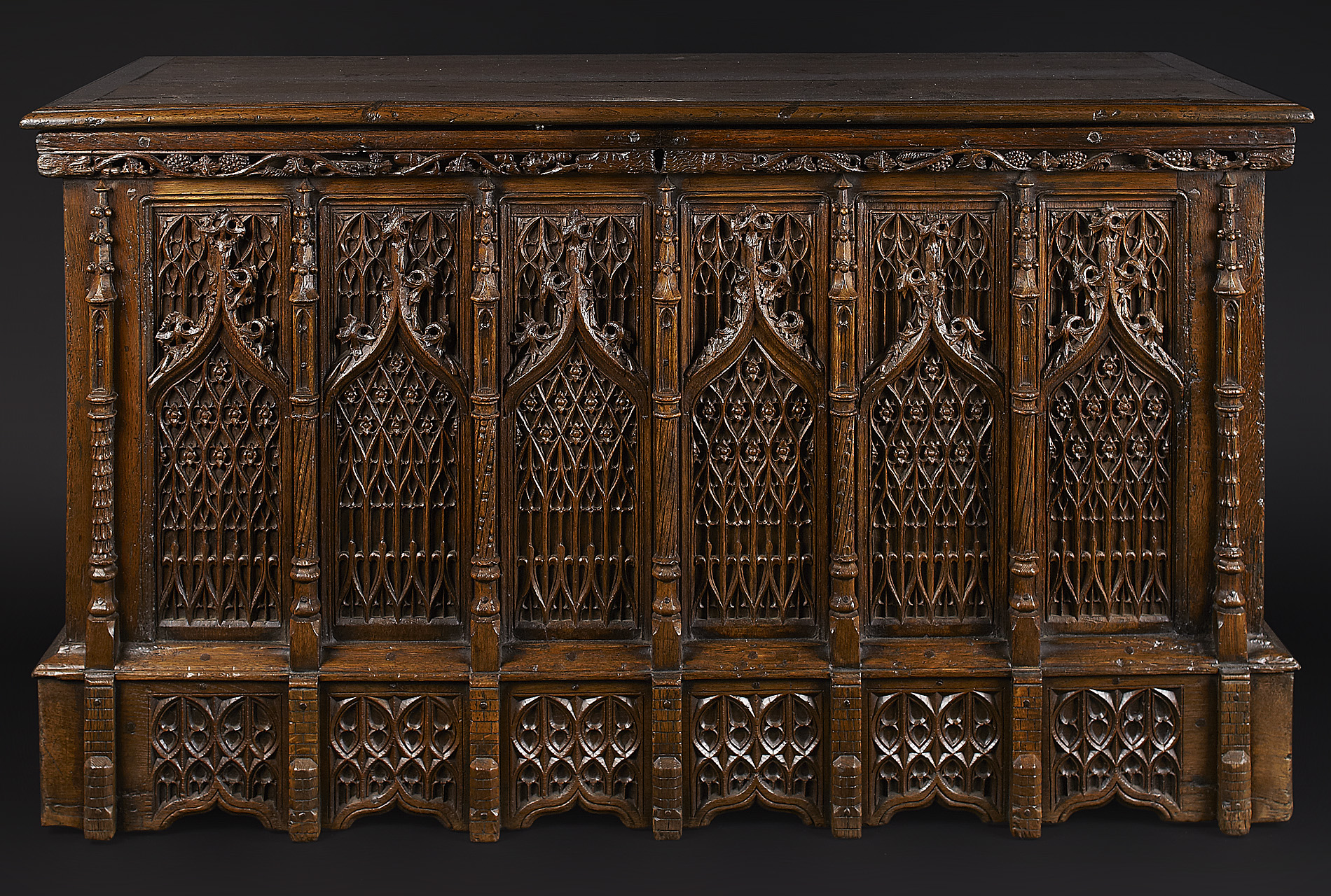 IMPRESSIVE FRENCH GOTHIC CARVED OAK COFFER