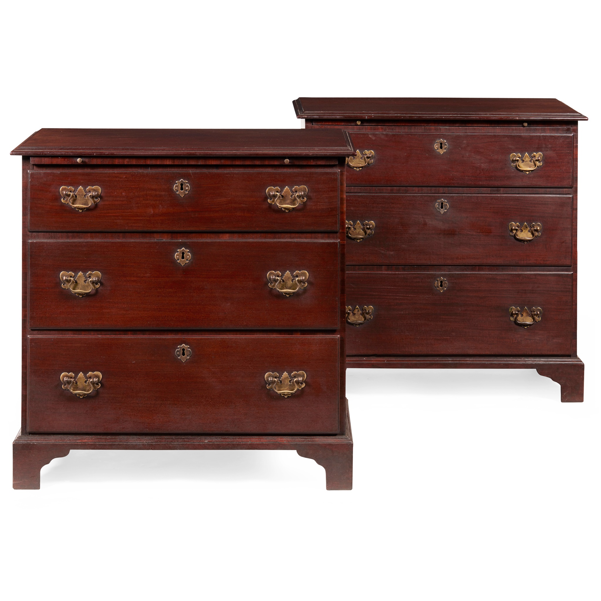 PAIR OF IRISH GEORGE III MAHOGANY CHESTS OF DRAWERS