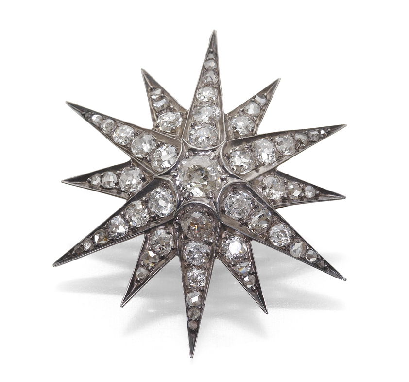 A Victorian diamond set brooch/pendant,