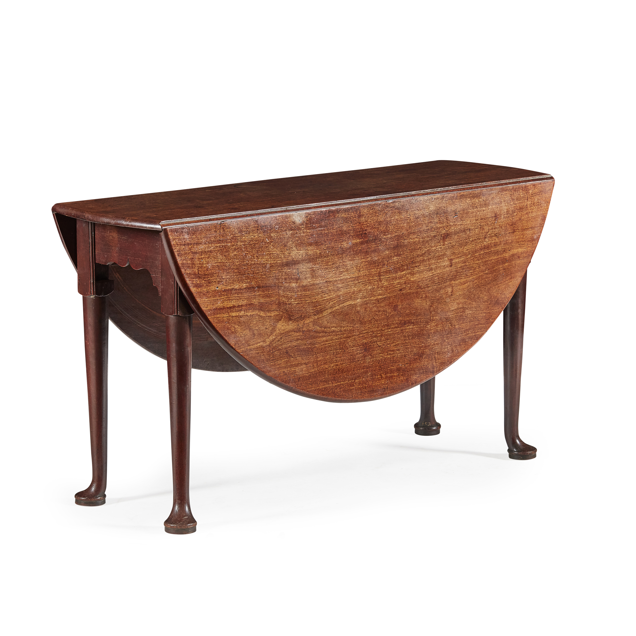 GEORGE II MAHOGANY DROP-LEAF TABLE