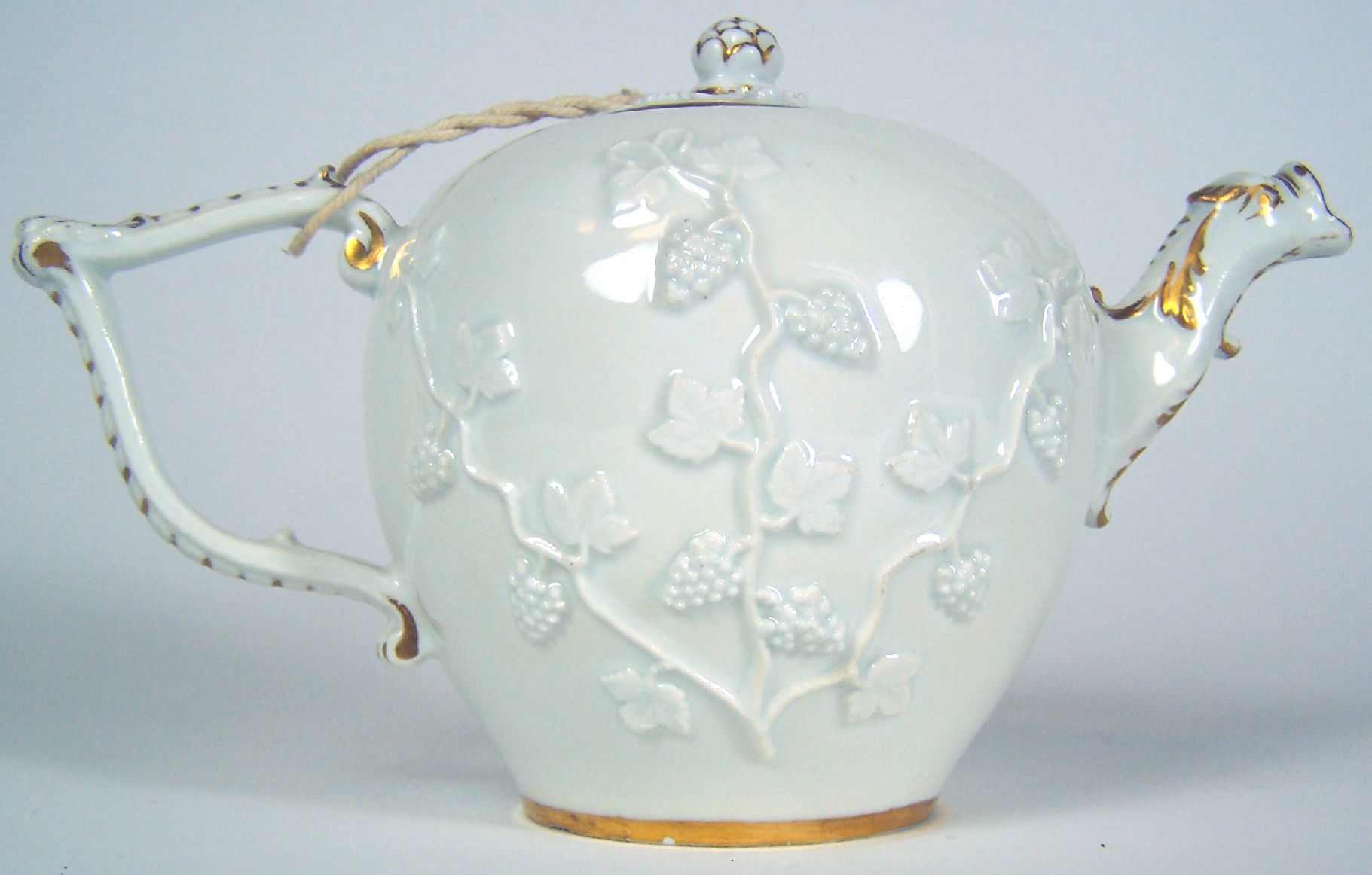 MEISSEN TEAPOT