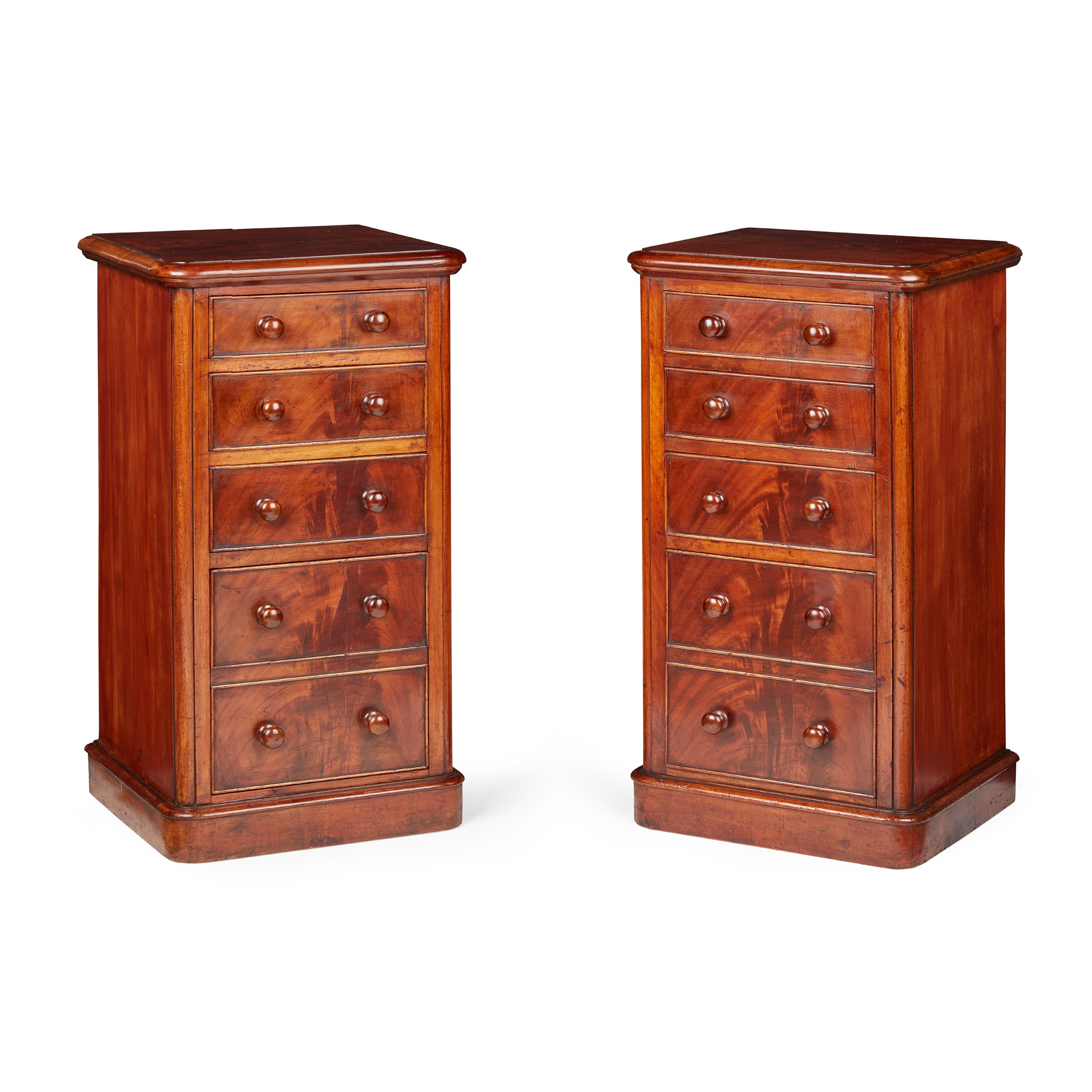 PAIR OF VICTORIAN MAHOGANY BEDSIDE CHESTS OF DRAWERS