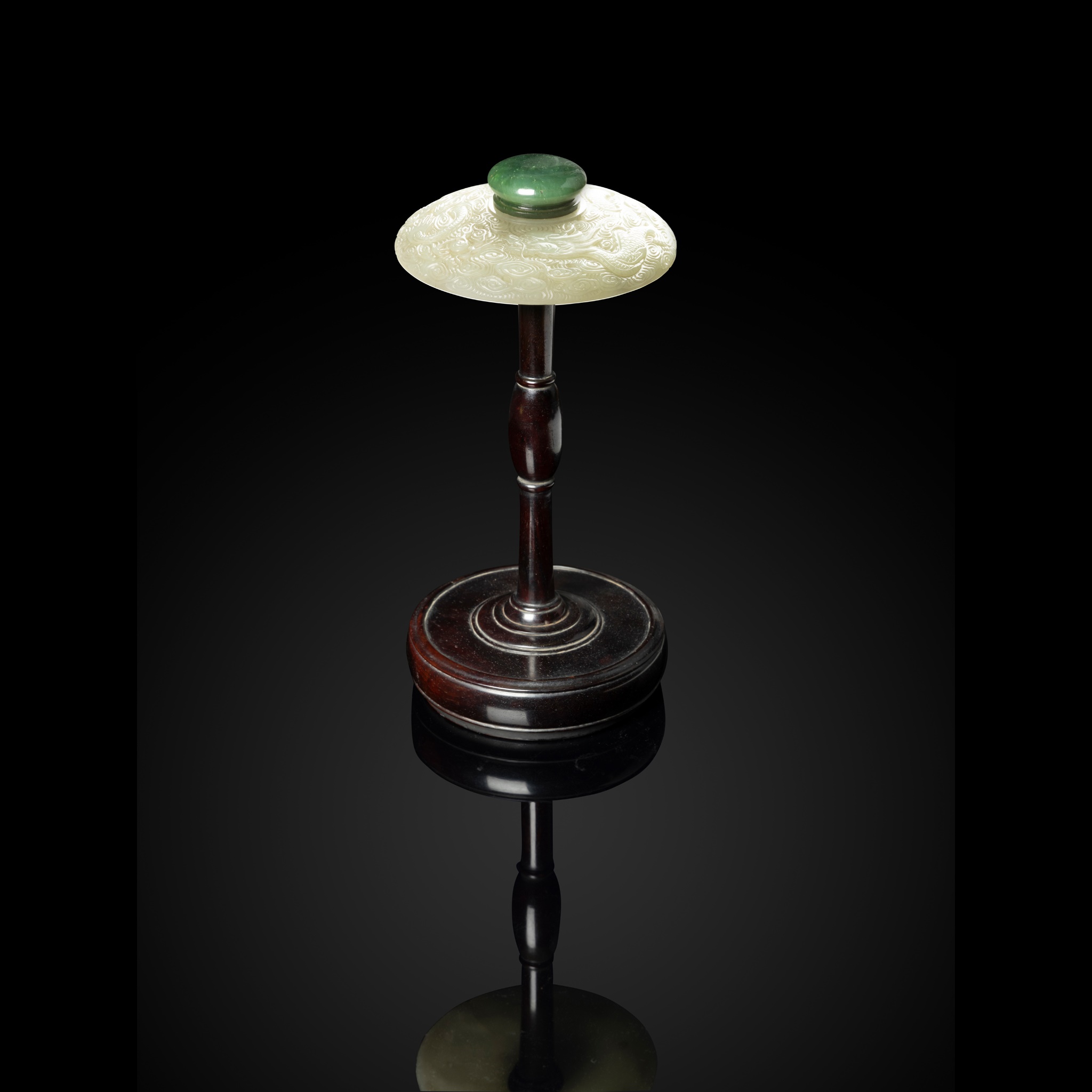 PALE CELADON JADE AND HARDWOOD HAT STAND