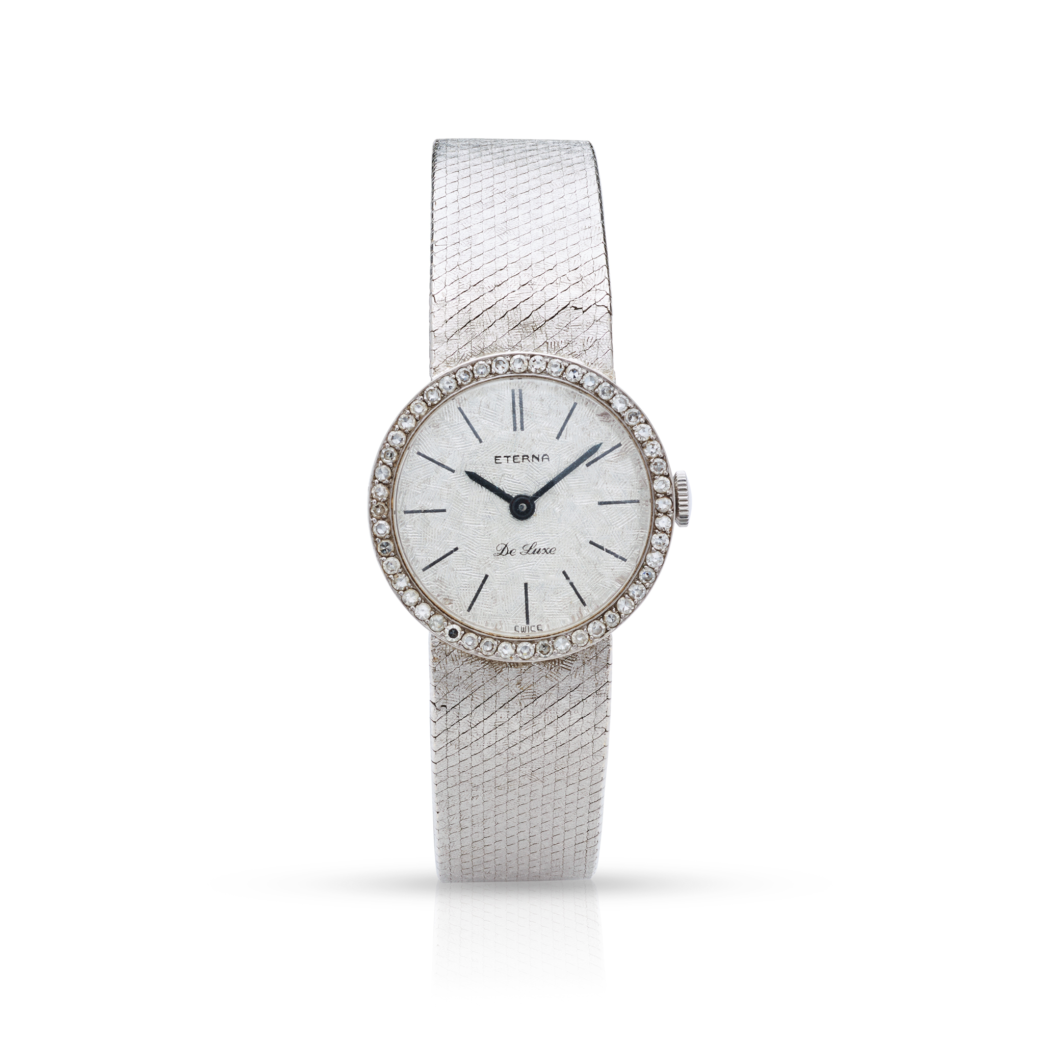 Eterna. A Ladies 18k white gold and diamond bracelet watch