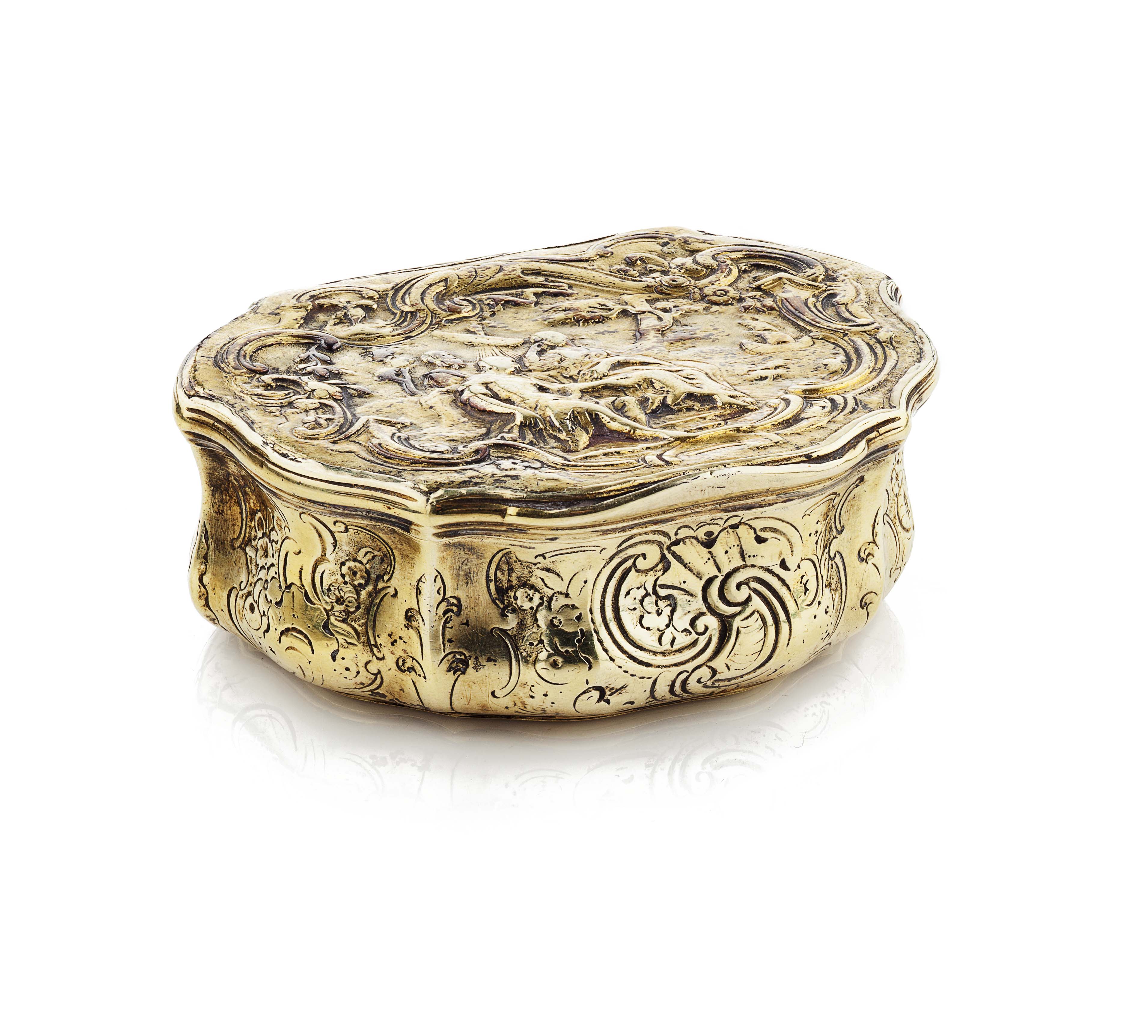 An 18th century Continental silver gilt snuff box