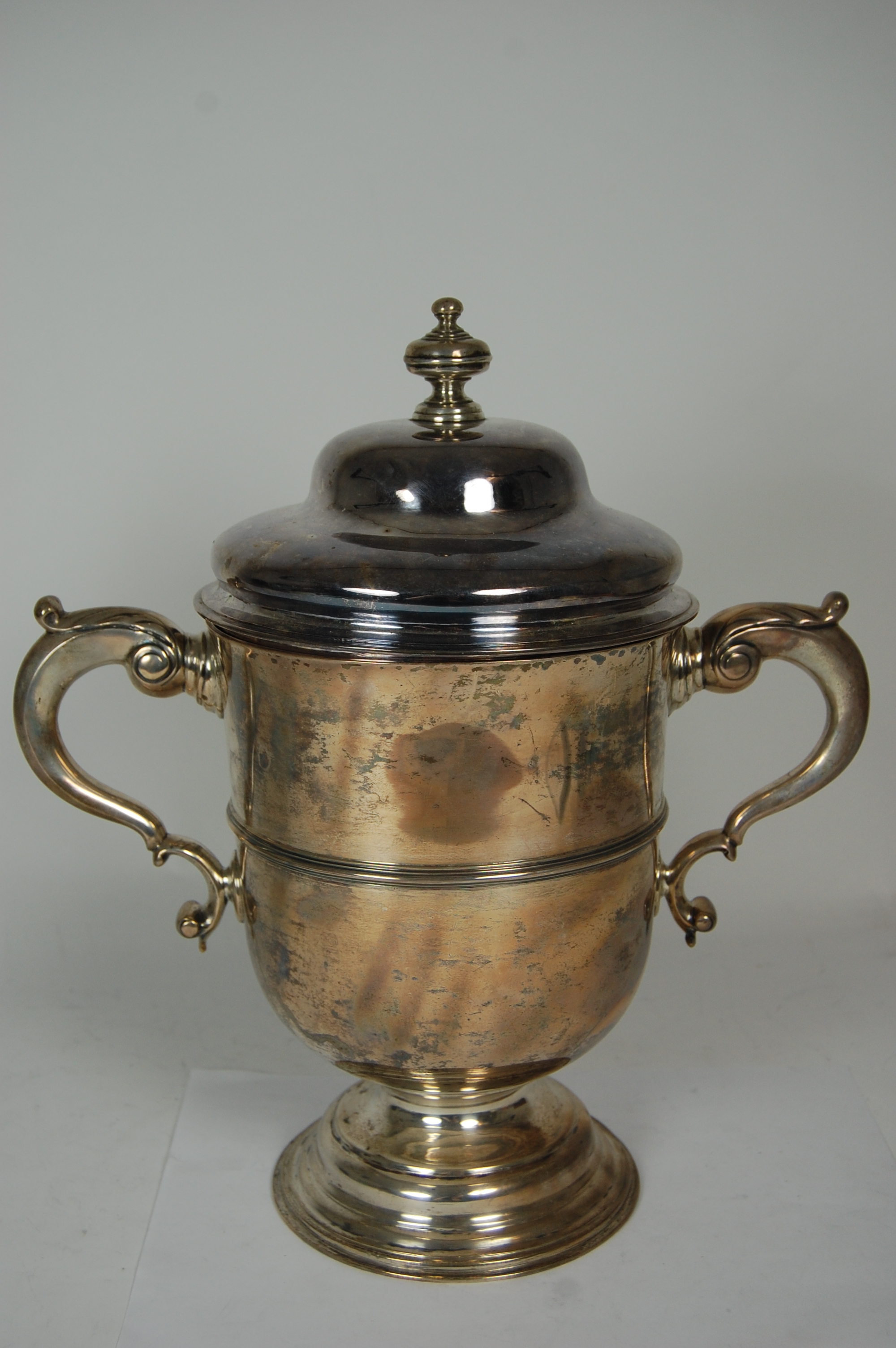 A George II cup and cover
