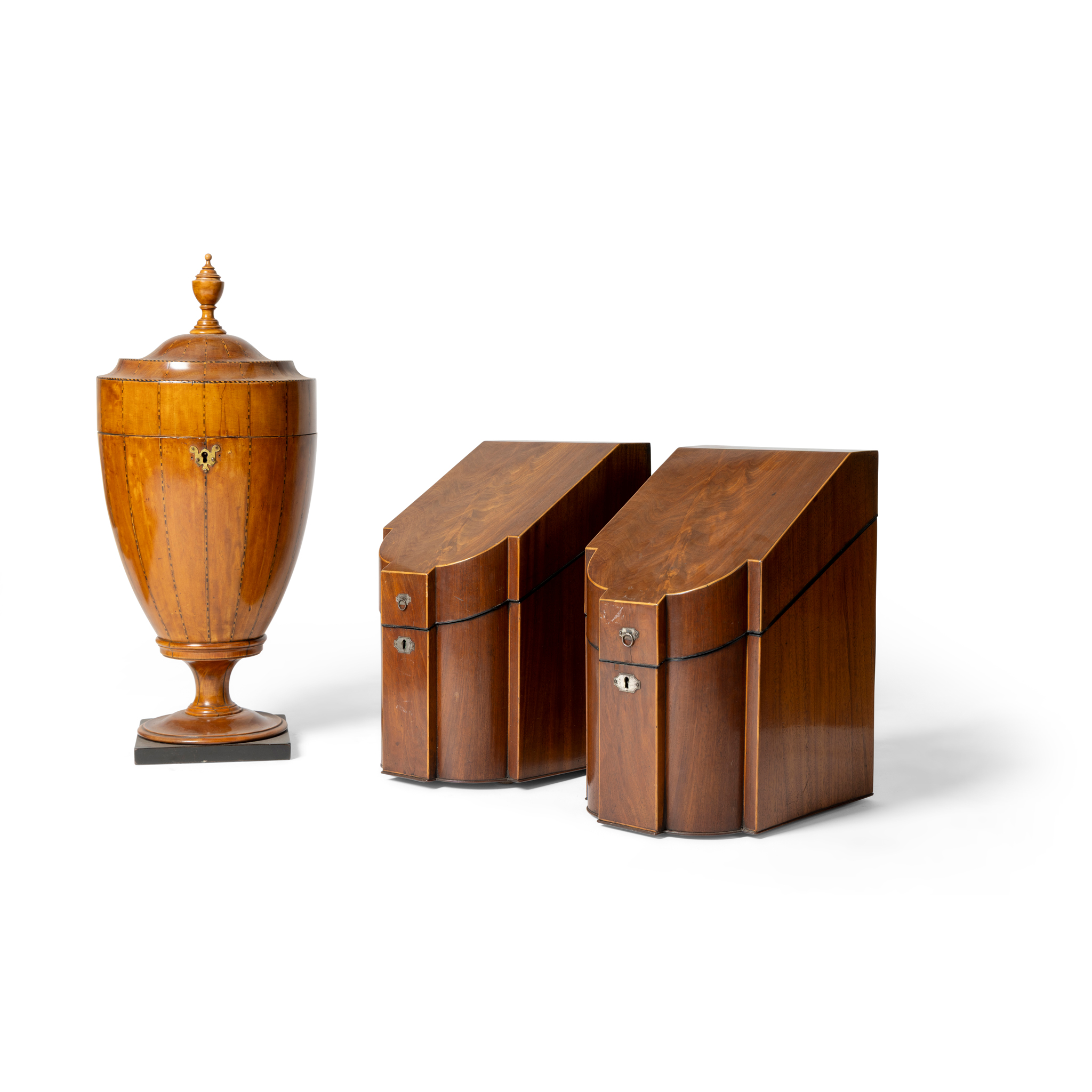 A PAIR OF GEORGE III MAHOGANY AND BOXWOOD STRUNG KNIFE BOXES