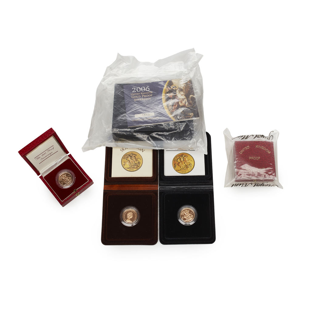 U.K. - A group of five cased proof gold sovereigns