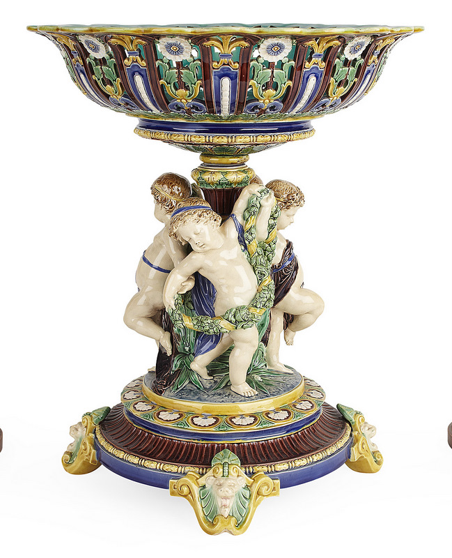 MINTON MAJOLICA CENTREPIECE