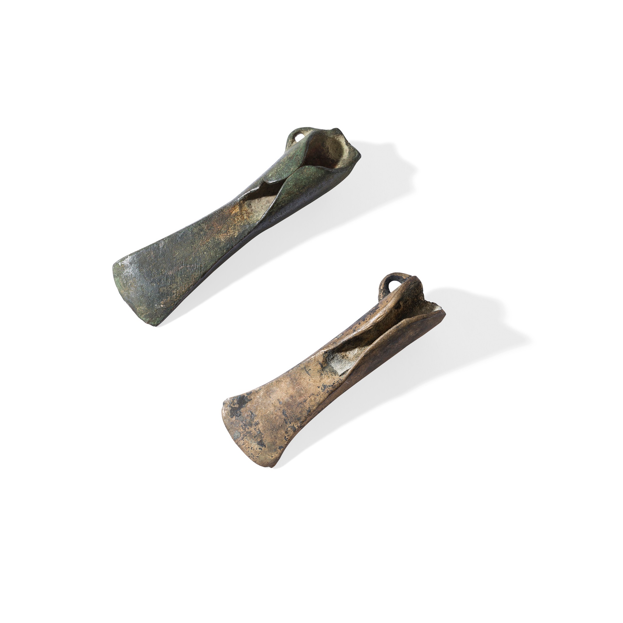 PAIR OF WINGED AXES