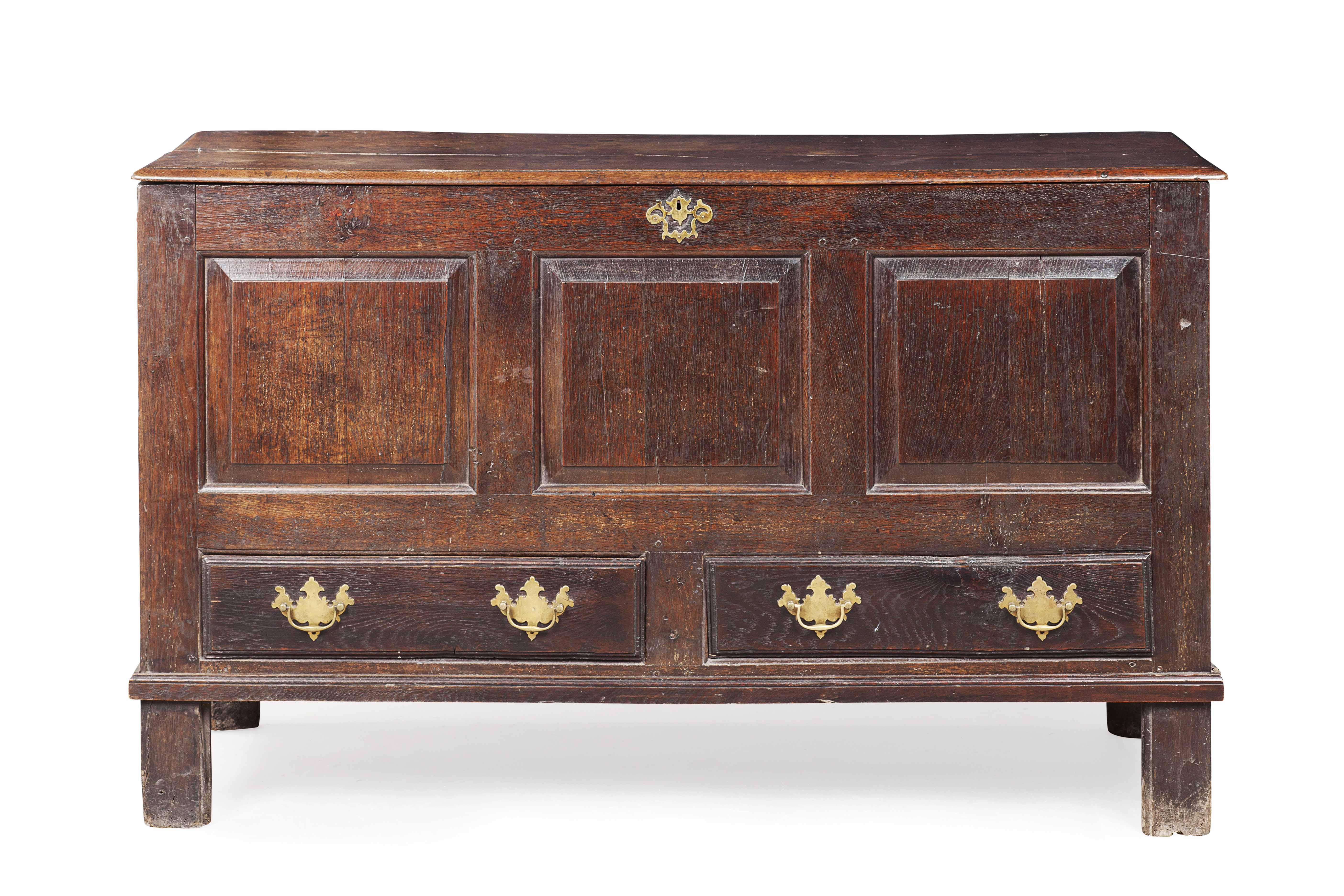GEORGE III OAK CHEST