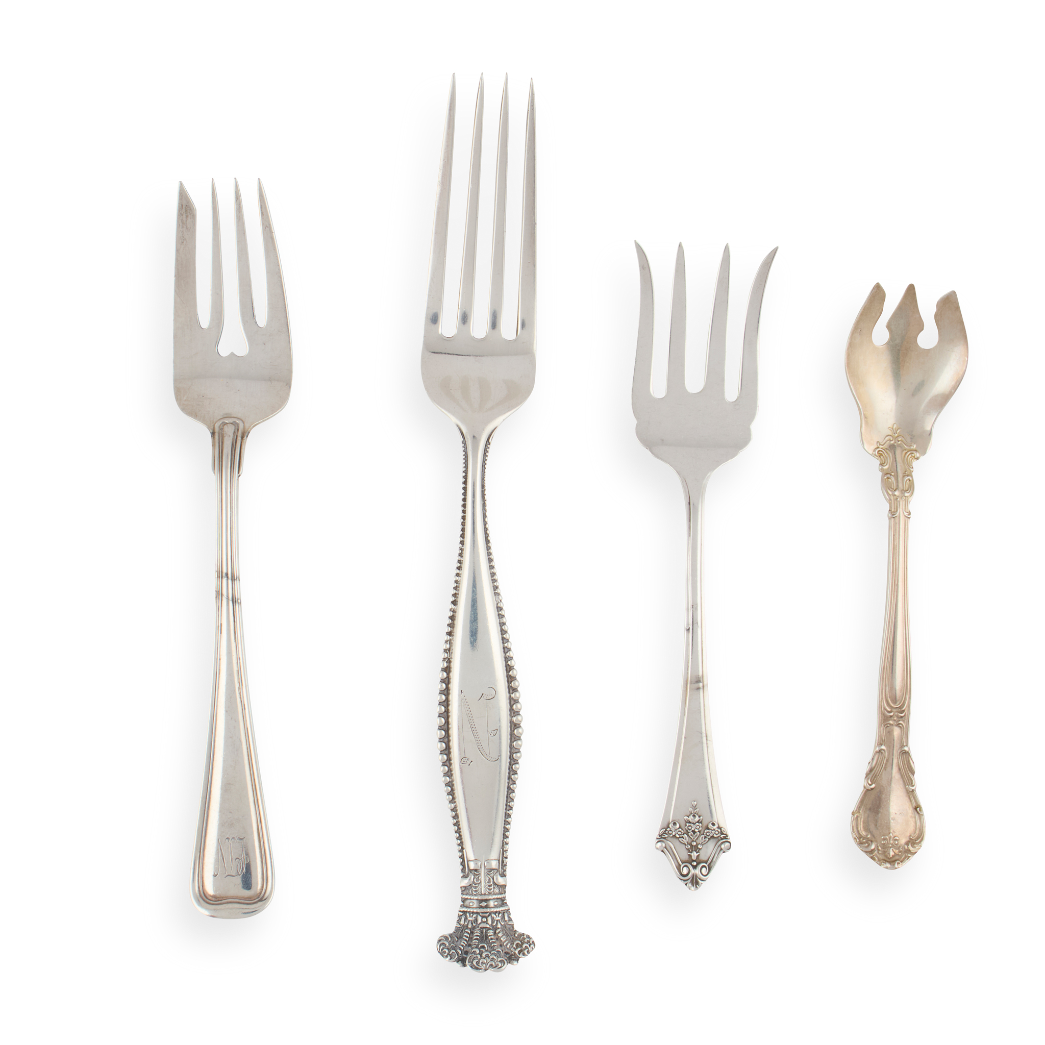 A SET OF EIGHT 20TH CENTURY AMERICAN CAKE FORKS