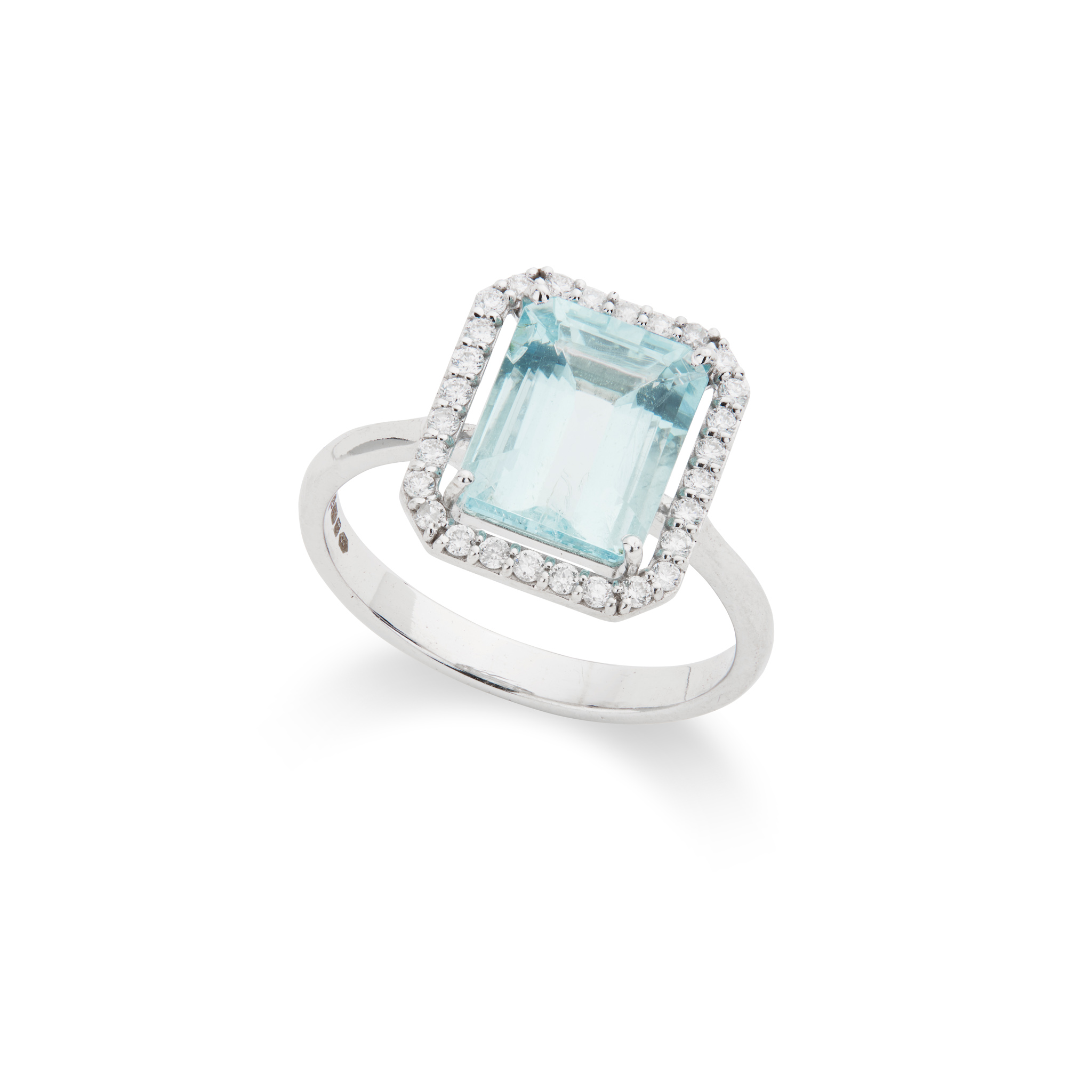 An aquamarine and diamond cluster ring