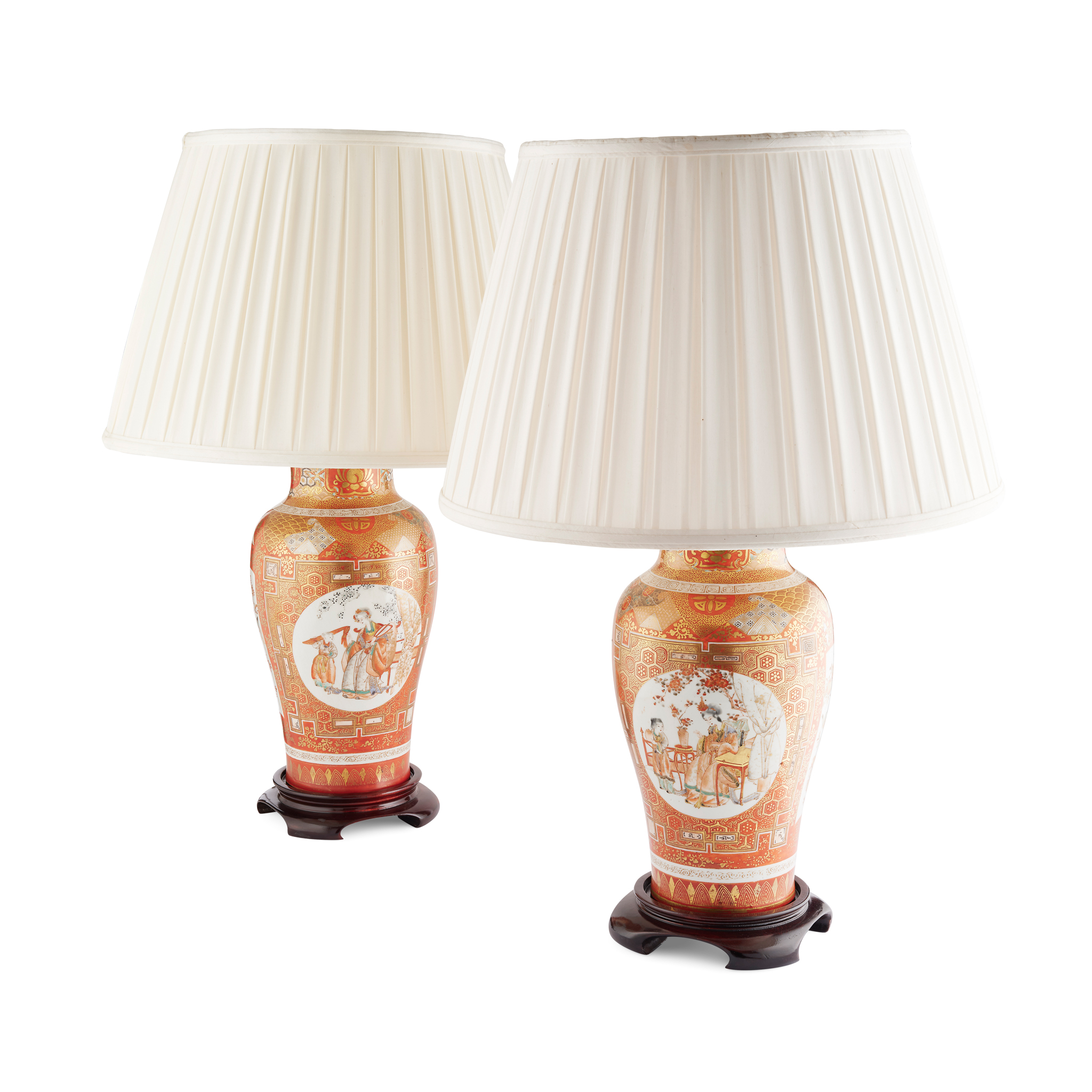 PAIR OF JAPANESE KUTANI PORCELAIN VASE LAMPS