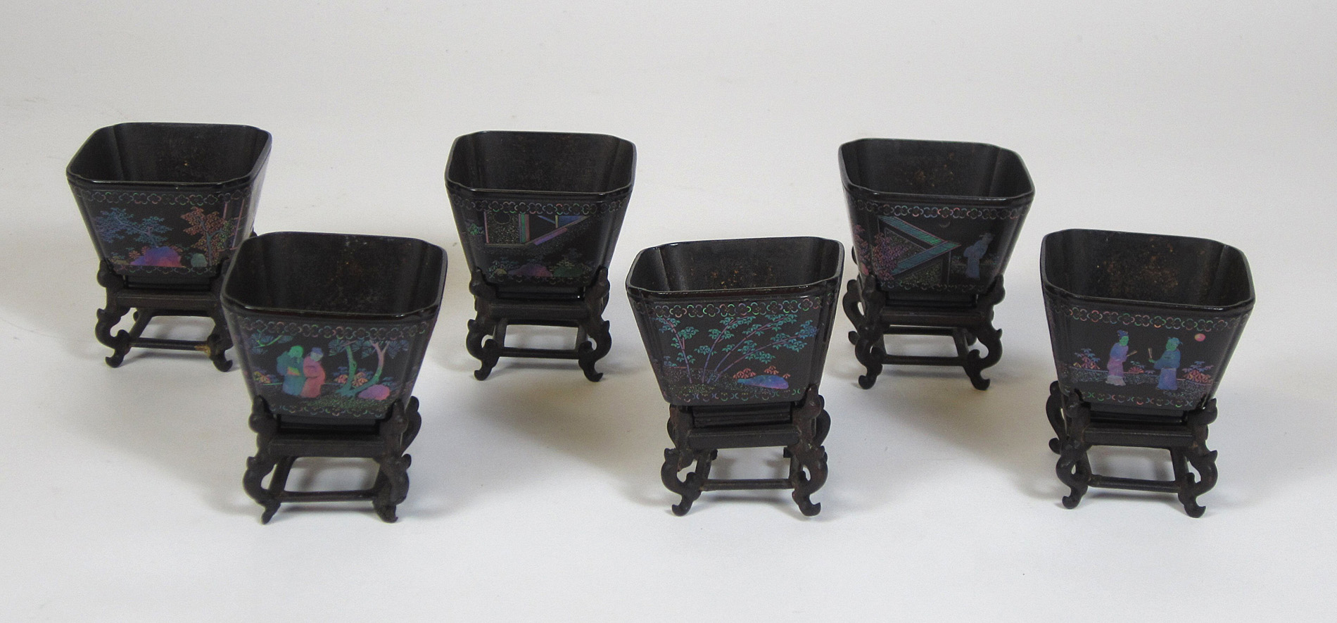 SET OF SIX LACQUER AND ABALONE INLAID SAKE CUPS