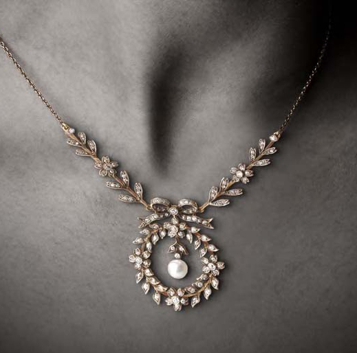 Past auction: An Edwardian diamond and pearl necklace, 25 May 2006