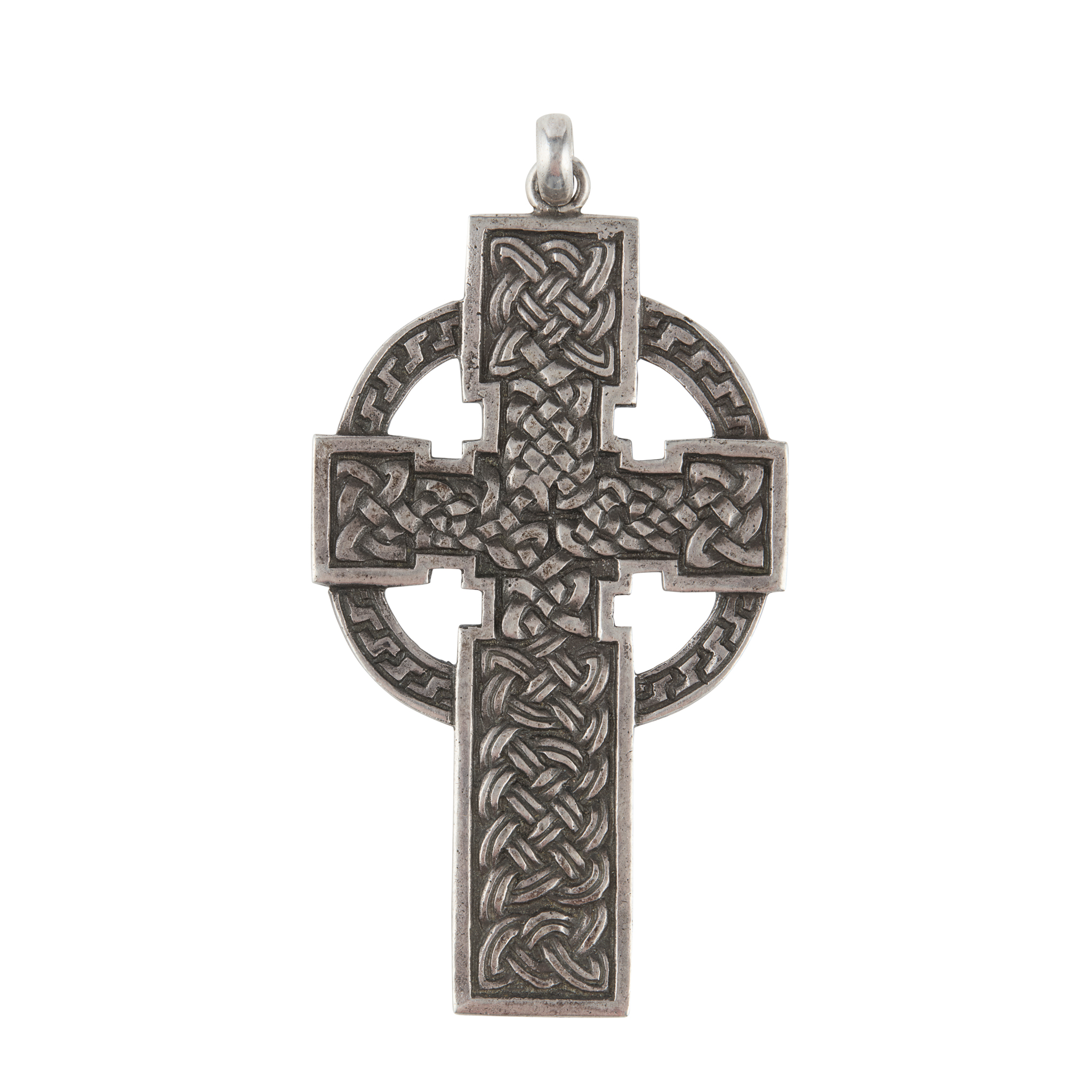 IONA - A SCOTTISH PROVINCIAL PENDANT