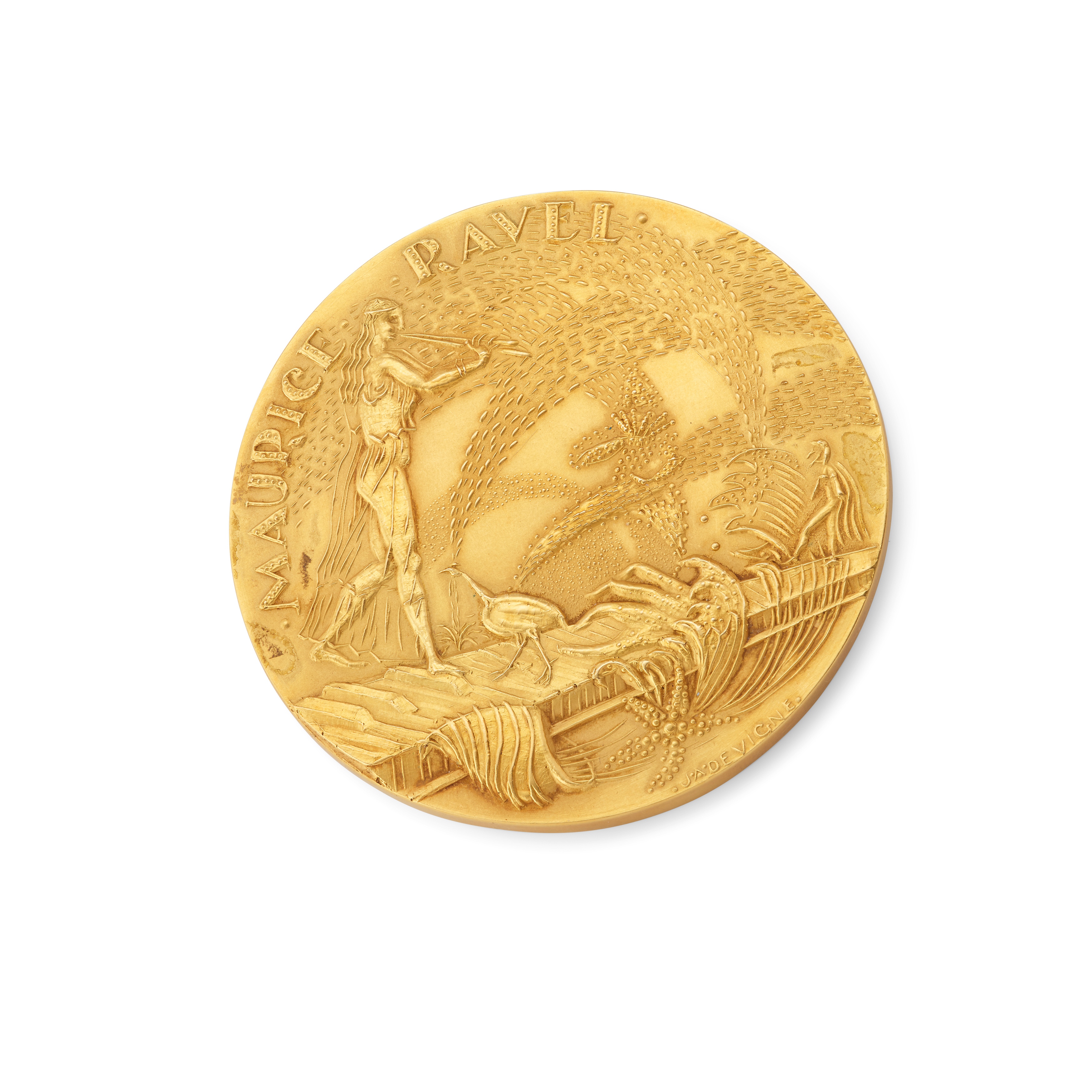 A LARGE 20TH CENTURY FRENCH 18CT GOLD MEDALLION