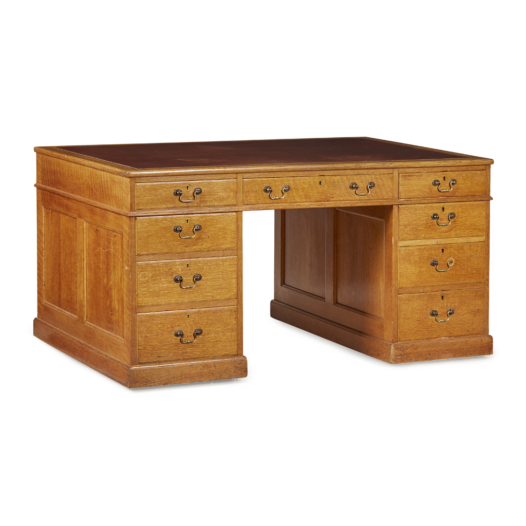 EDWARDIAN OAK PEDESTAL DESK