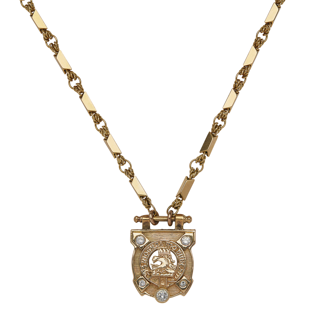 McGregor Clan - A diamond set pendant necklace