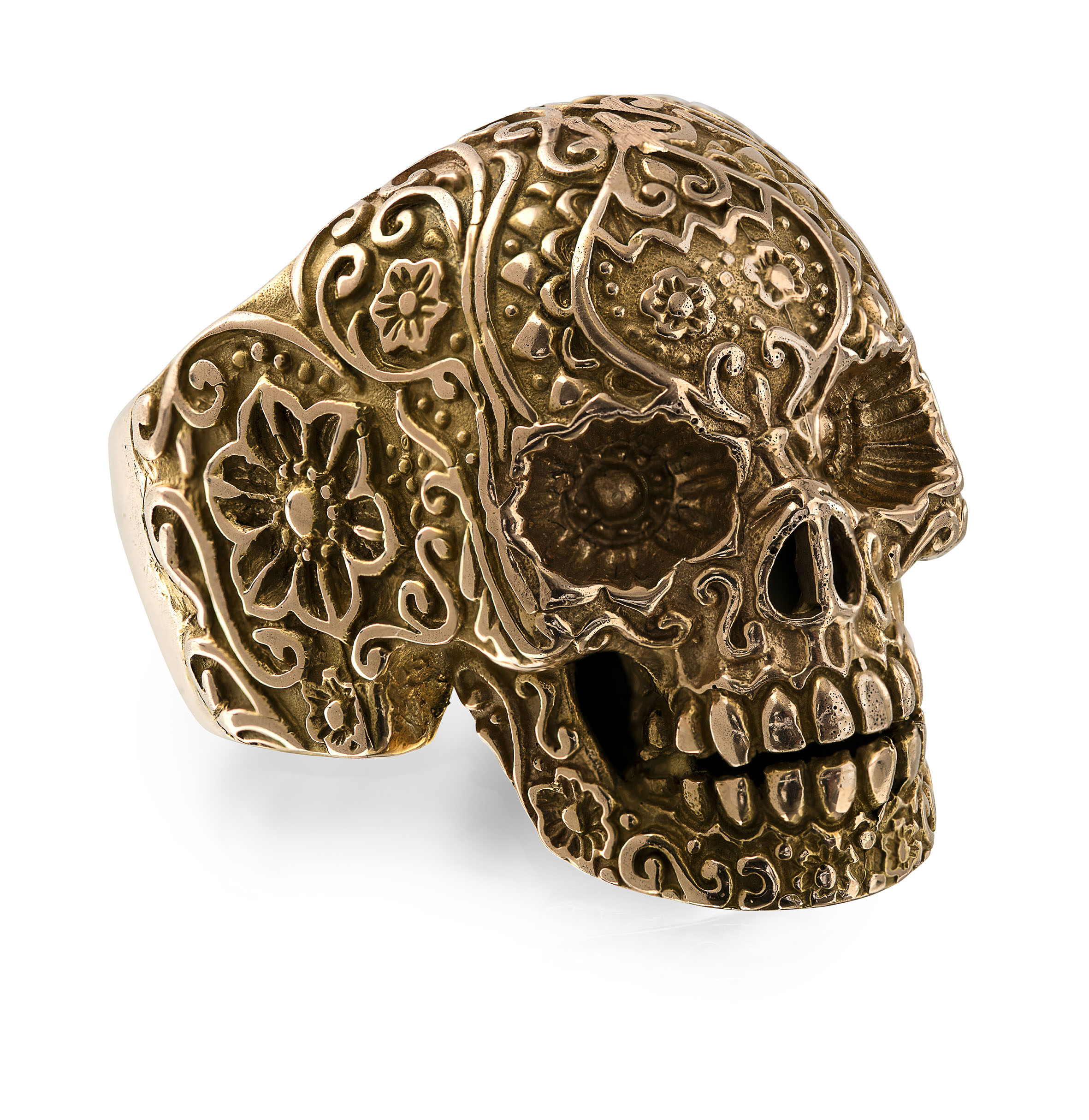 A gentleman's large skull ring