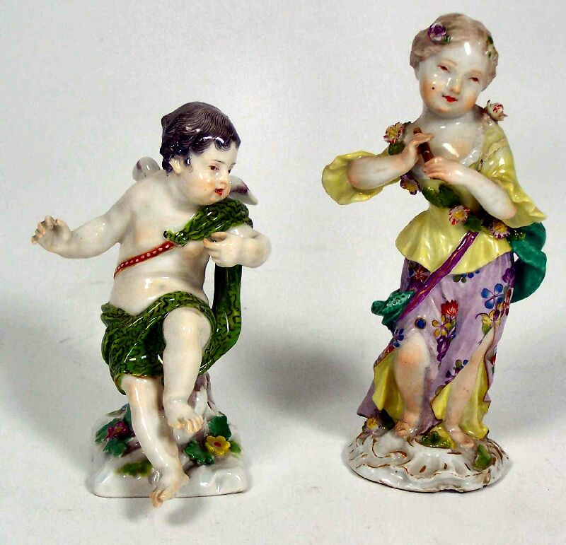 An 18th century Meissen porcelain figure of a girl REVISED ESTIMATE £500-700