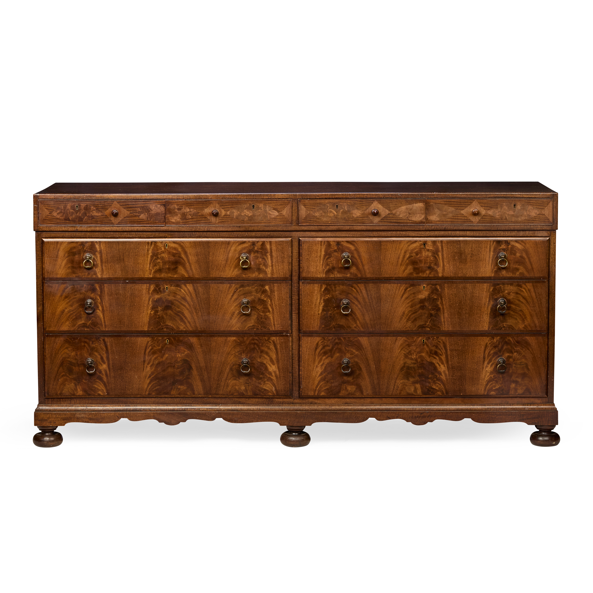 WHYTOCK & REID QUEEN ANNE STYLE MAHOGANY DOUBLE CHEST OF DRAWERS