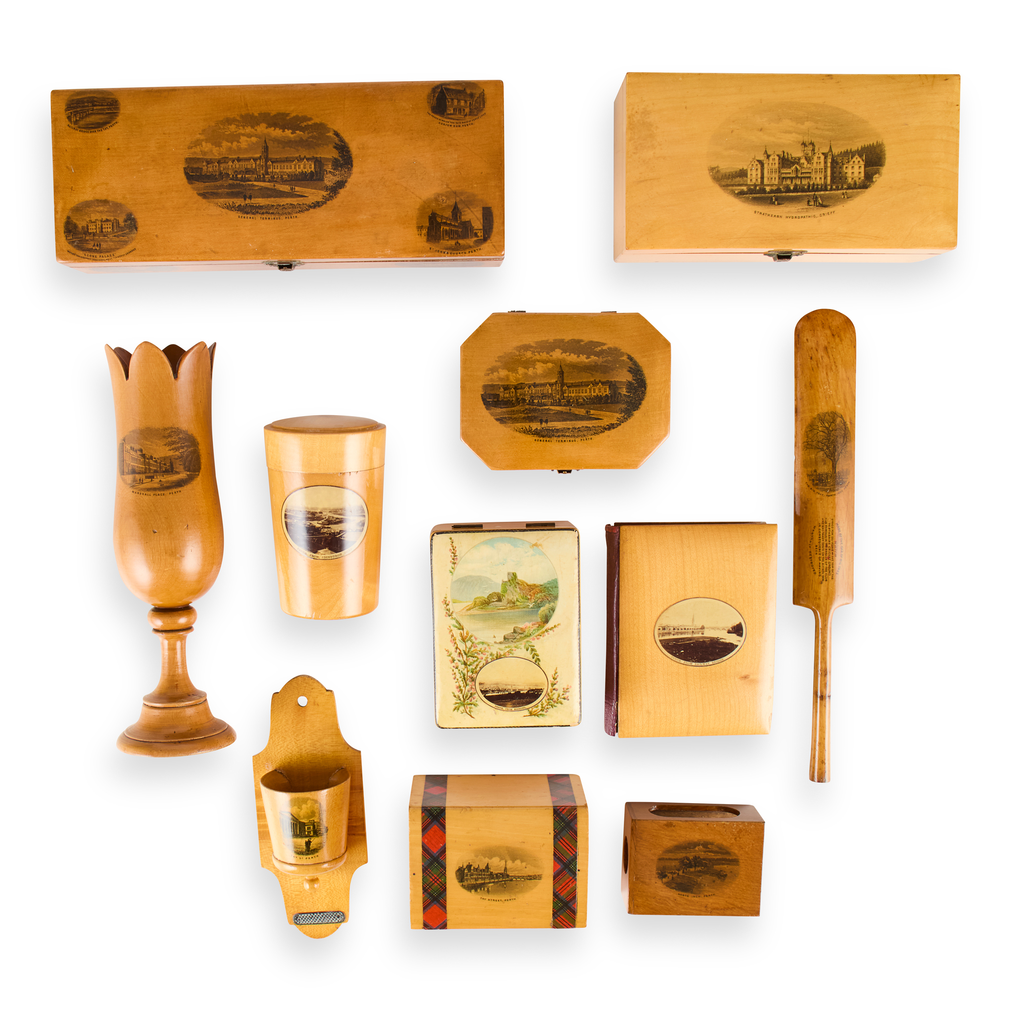 A COLLECTION OF MAUCHLINE WARE