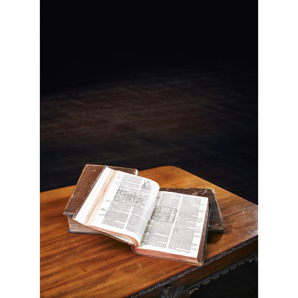 Holinshed, Raphael - William Atwood