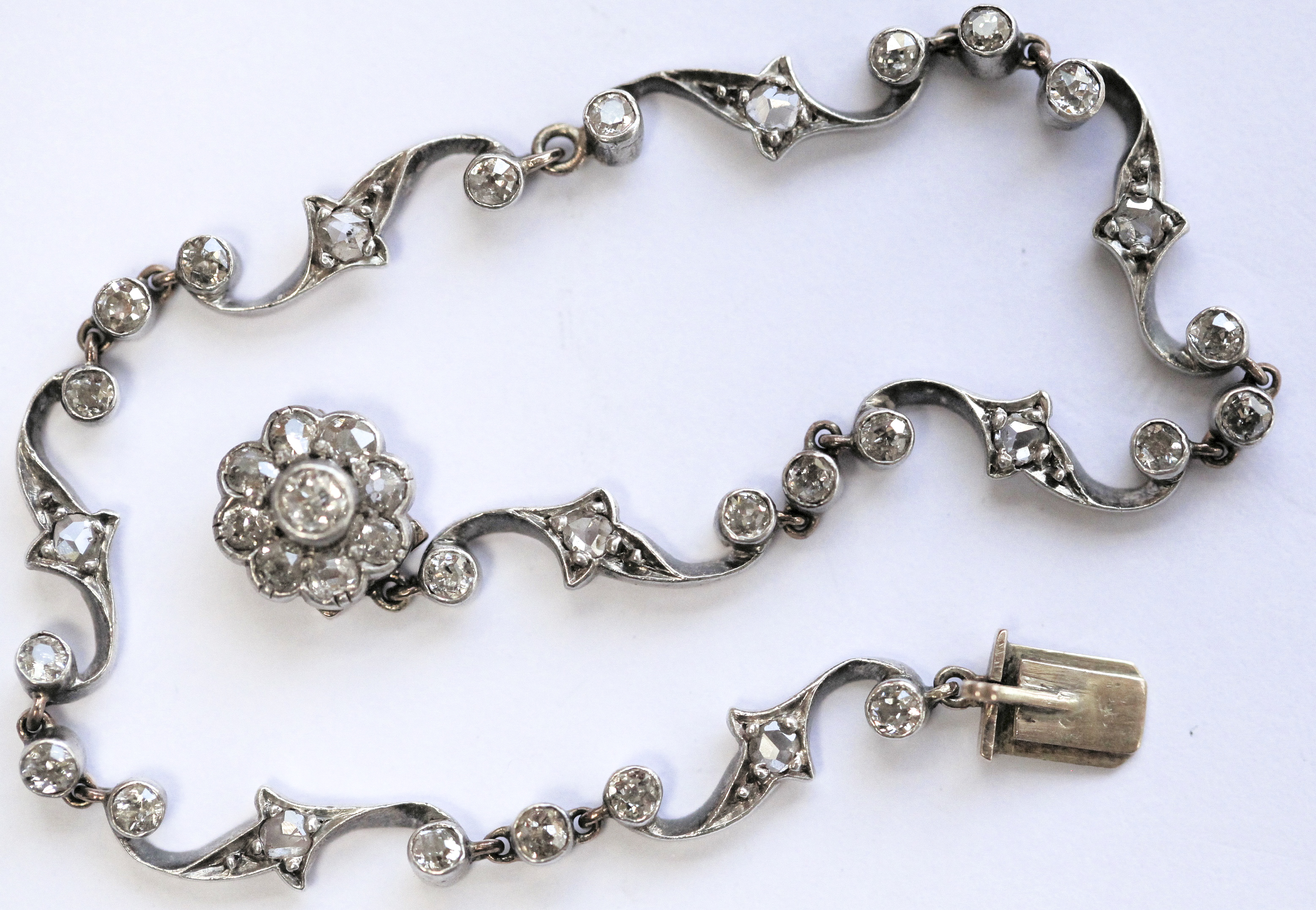 An Edwardian diamond bracelet